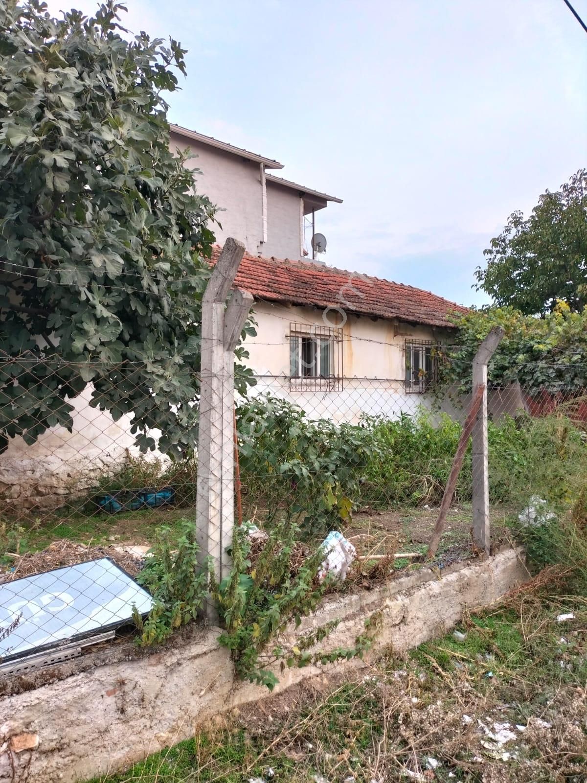 Yenişehir'de Ticari Ve Konut İmarlı Müstakil Bina Ve Arsası - Görsel 8