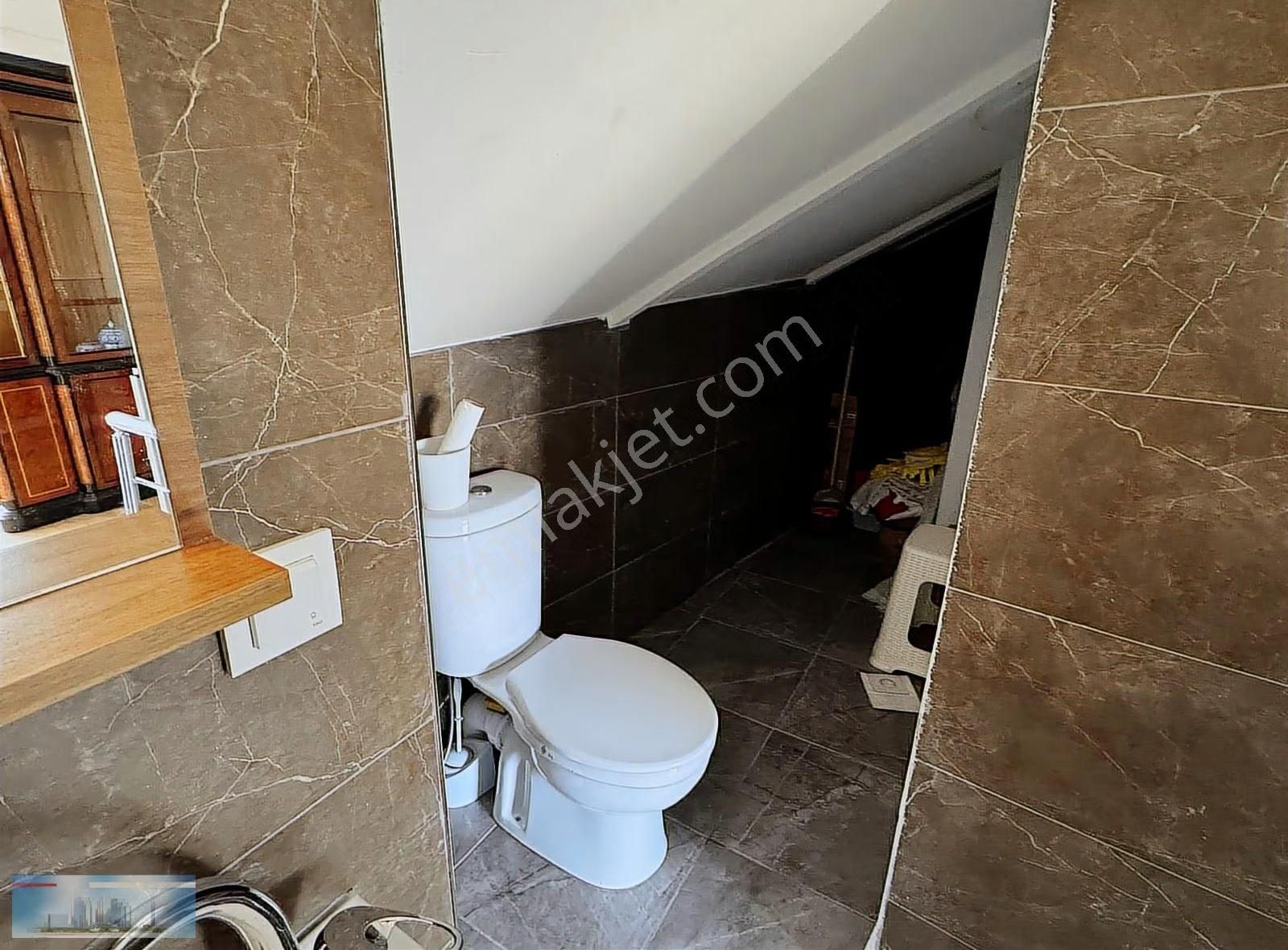 Acil Satılık 3+1 Çatı Dubleksi, Önü Kapanmaz Ferah, - Görsel 22