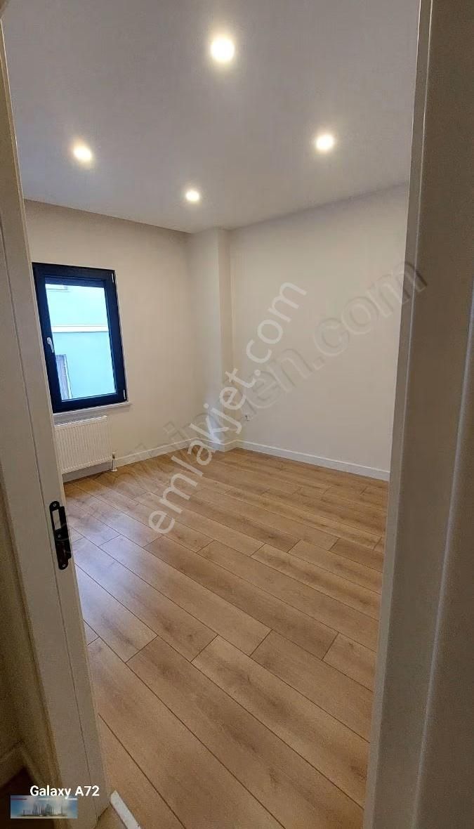 Mehmethan Emlaktan Sıfır Bina Asansörlü Karanlık Odası Yok - Görsel 11