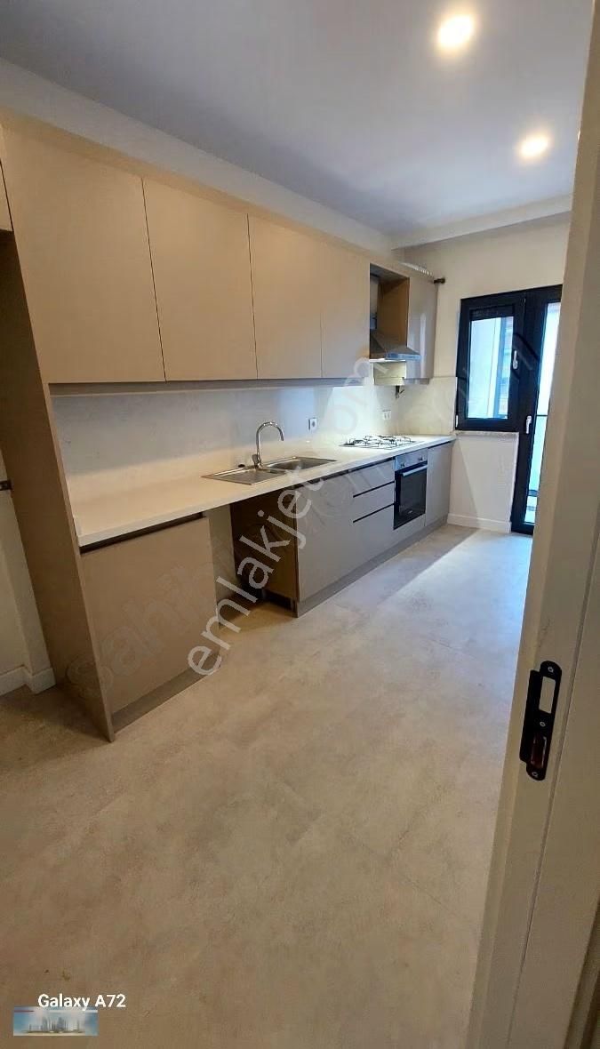 Mehmethan Emlaktan Sıfır Bina Asansörlü Karanlık Odası Yok - Görsel 6