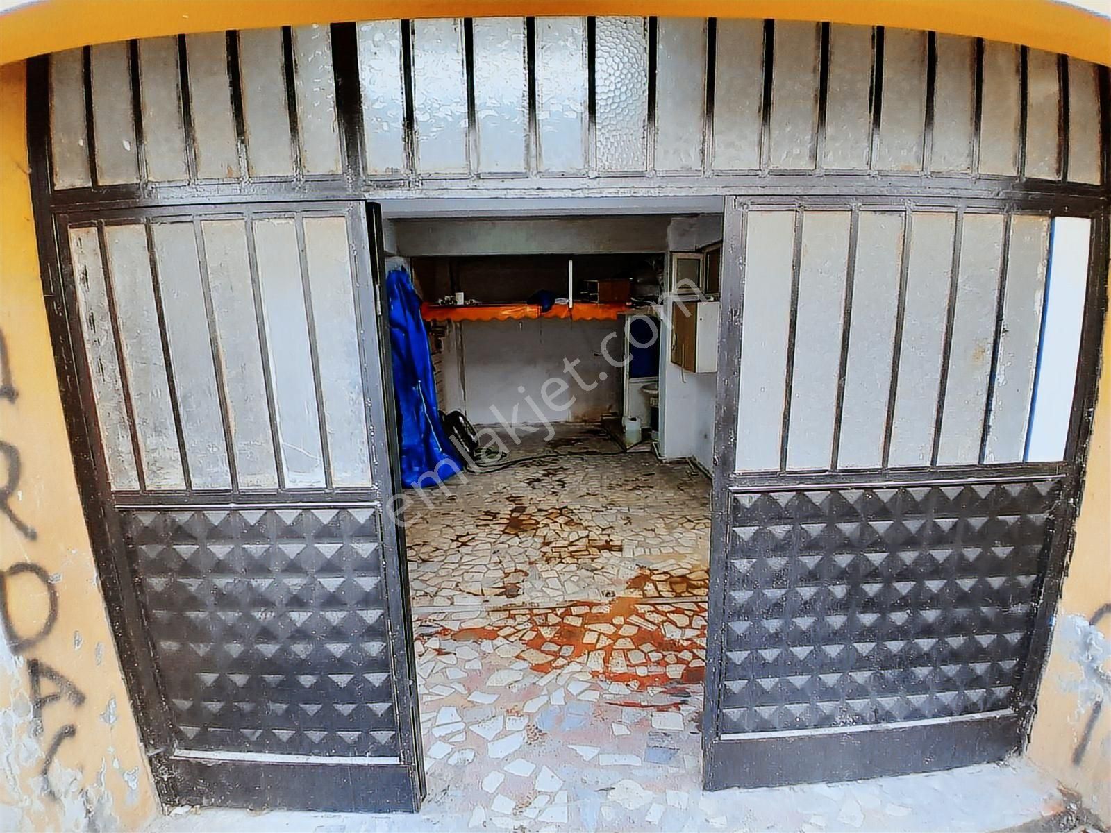 Uğur Çevik'ten Kiralık 100m² Dükkan Sessiz İşlere Uygun