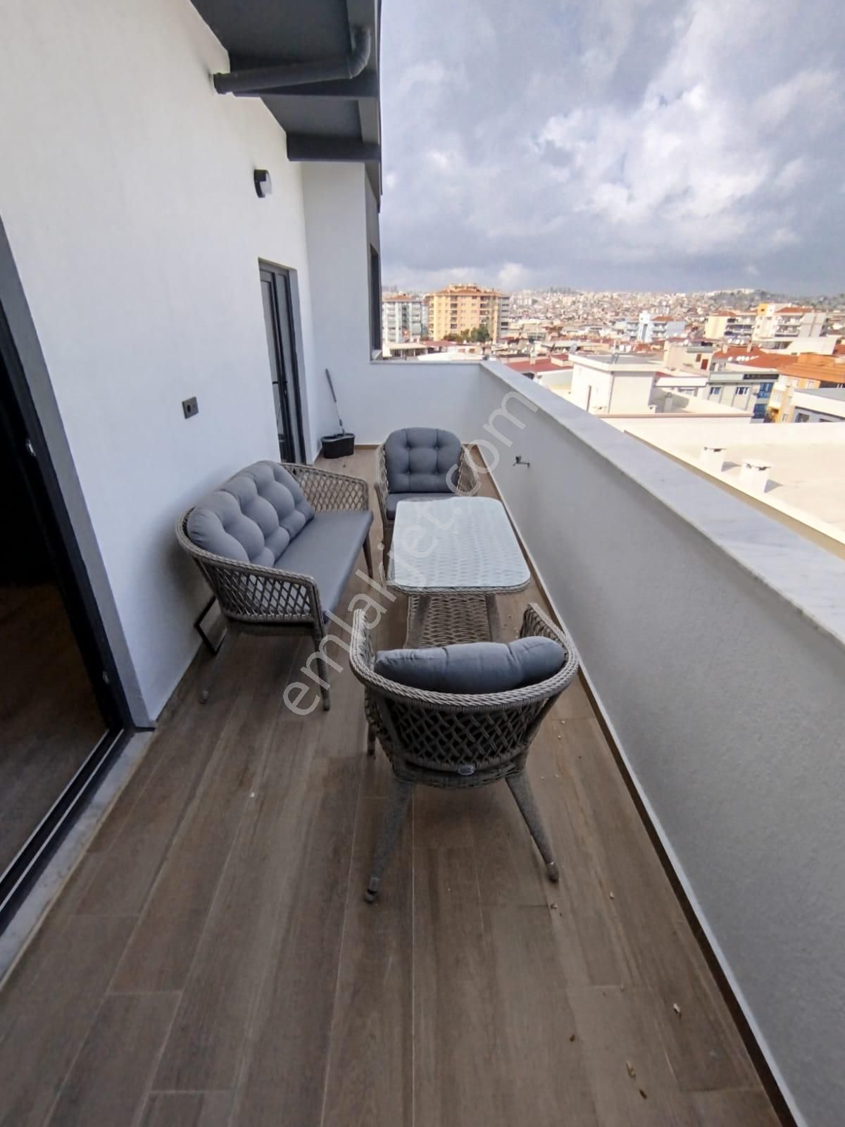 Buca Da Emsali Az Olan Lüx Kaliteli Ferah Satılık Merkezi Konumda Daire - Görsel 14