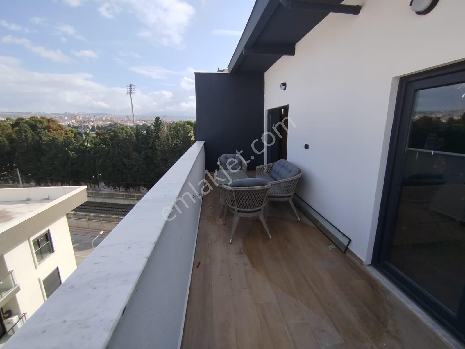 Buca Da Emsali Az Olan Lüx Kaliteli Ferah Satılık Merkezi Konumda Daire - Görsel 7