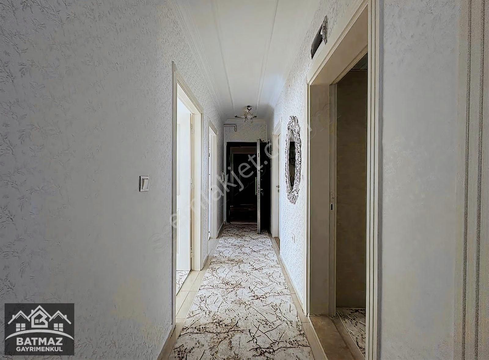 Batmaz'dan Beykent 3.etap Cadde Üstü Satılık 2+1 Bakımlı Daire - Görsel 14