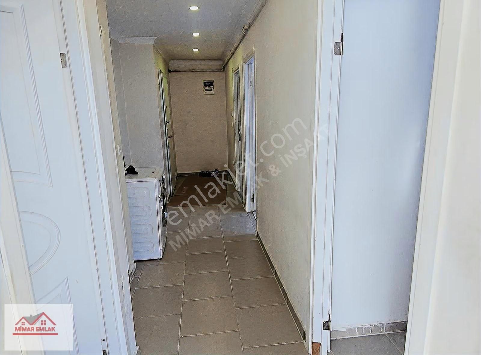 Mimar Yapıdan Satılık 2+1 Balkonlu Sığınak Üstü İskanlı Daire - Görsel 3