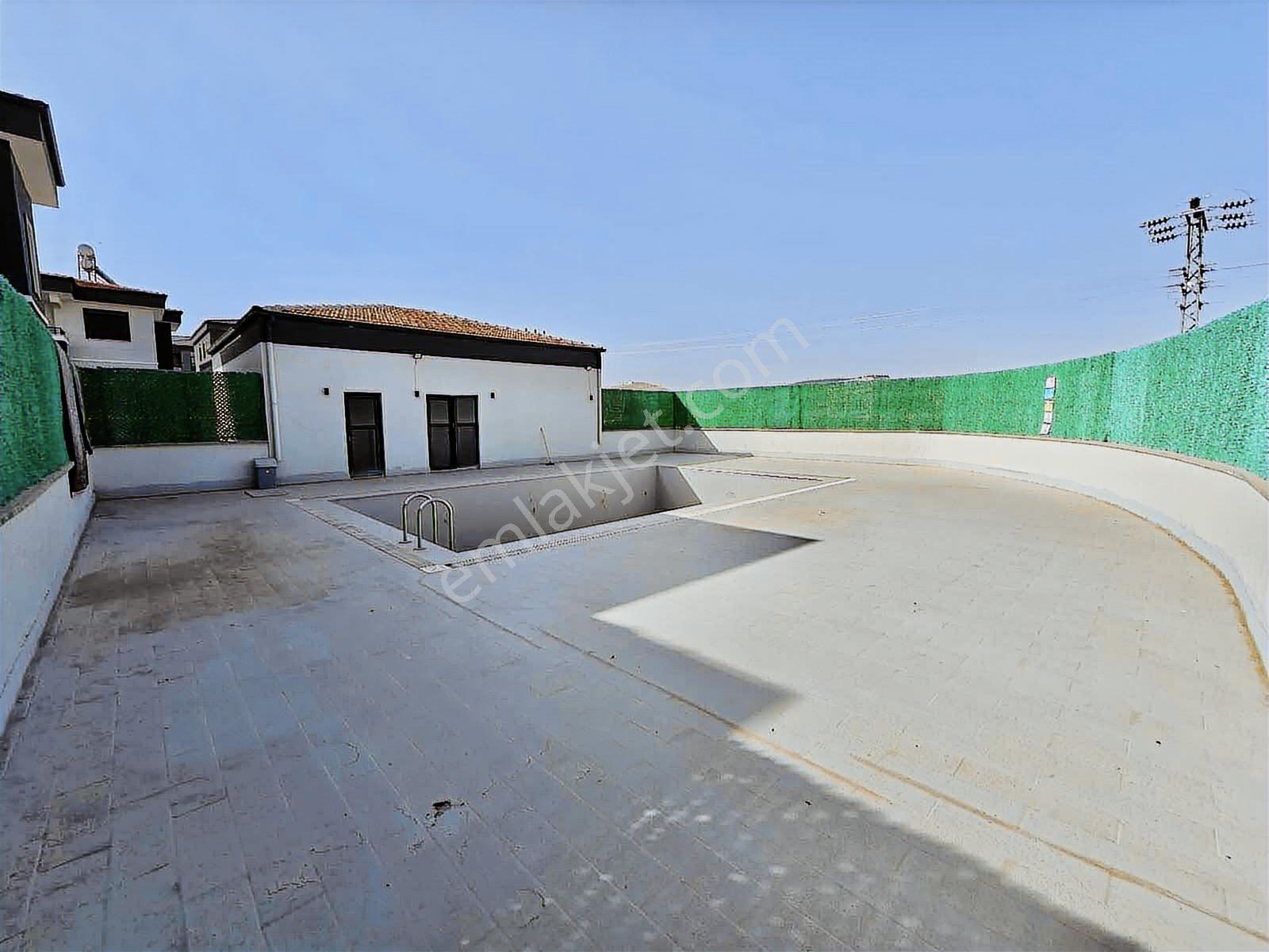 Mimarsinan'da Özel Yapı Preminyum Villa. Ful+ful - Görsel 13