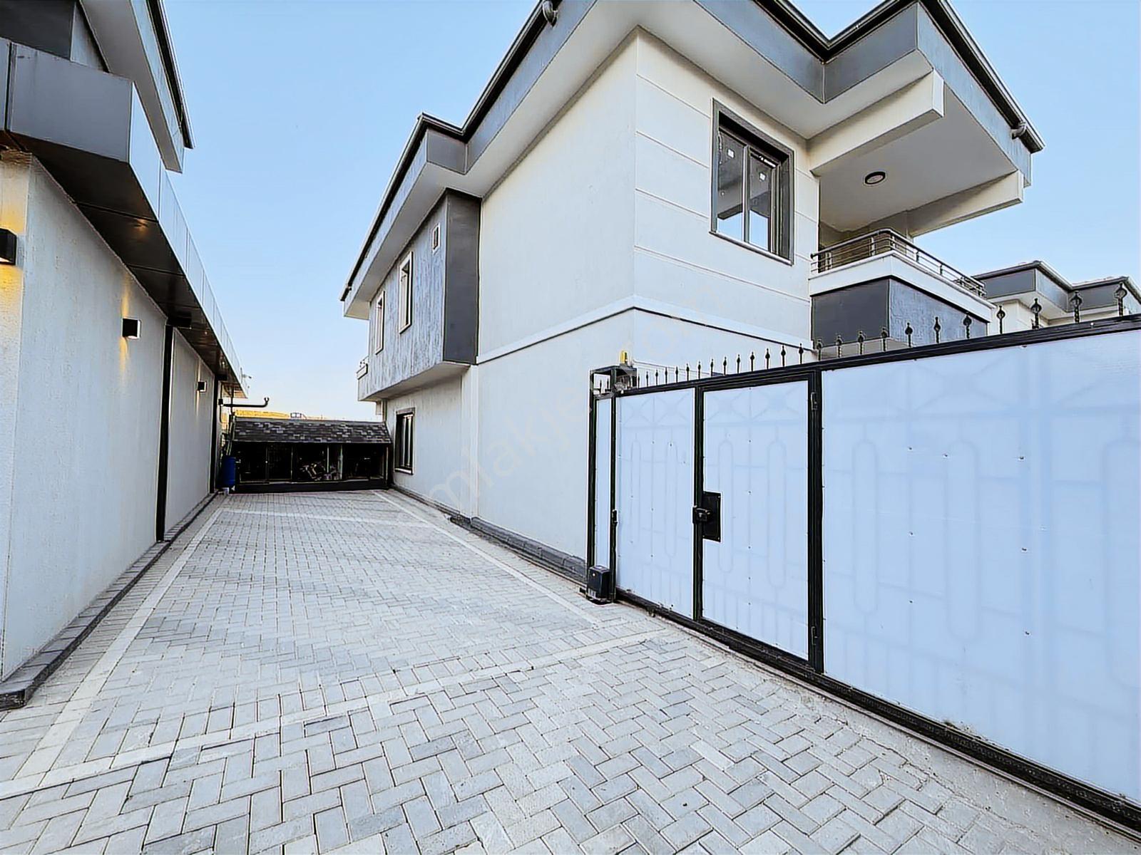 Mimarsinan'da Özel Yapı Preminyum Villa. Ful+ful - Görsel 22