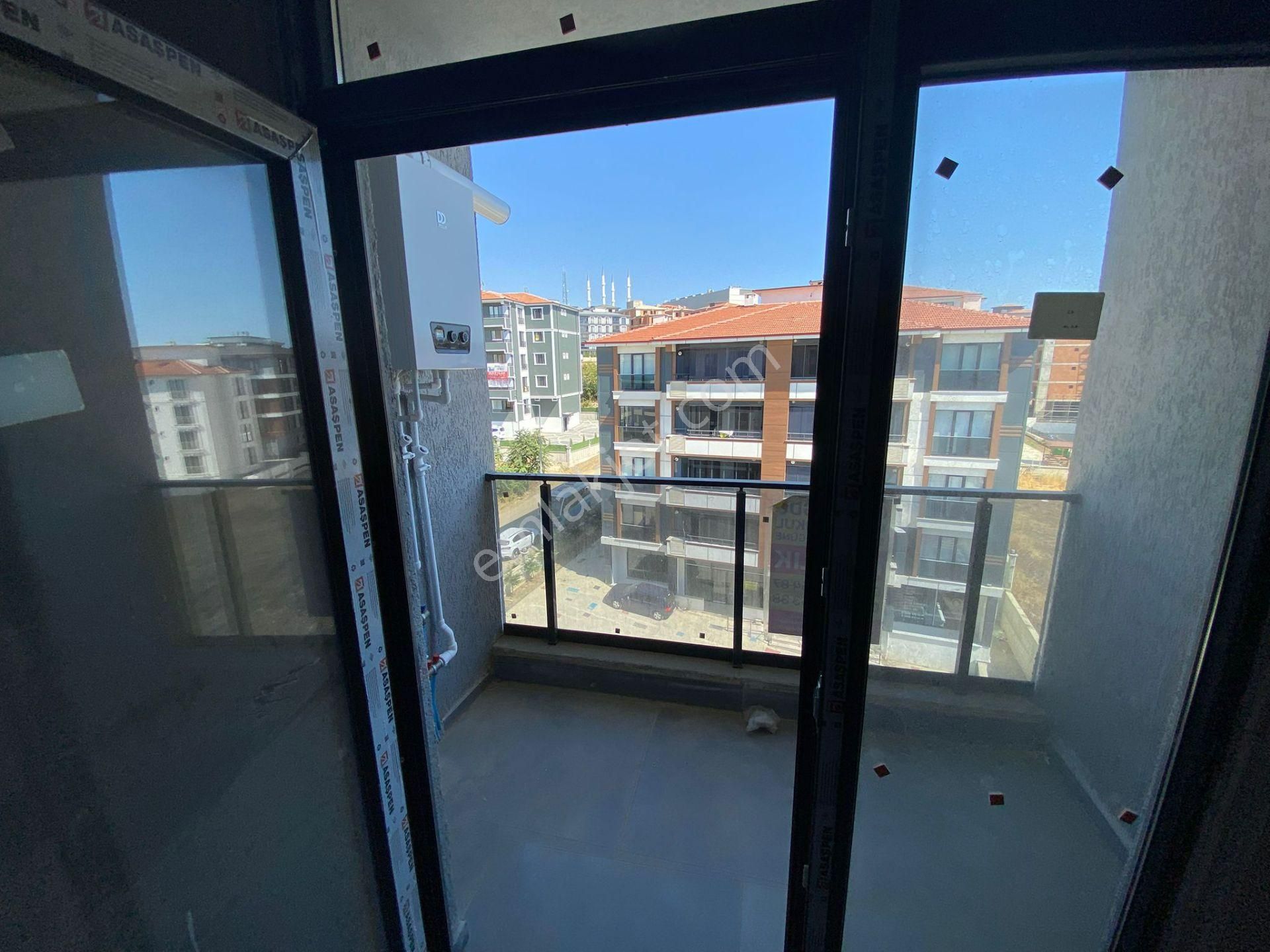 Ekşioğlu'ndan Tekirdağ Süleymanpaşa Atatürk Mah Havuzlu 1+1 Satılık Daire - Görsel 12