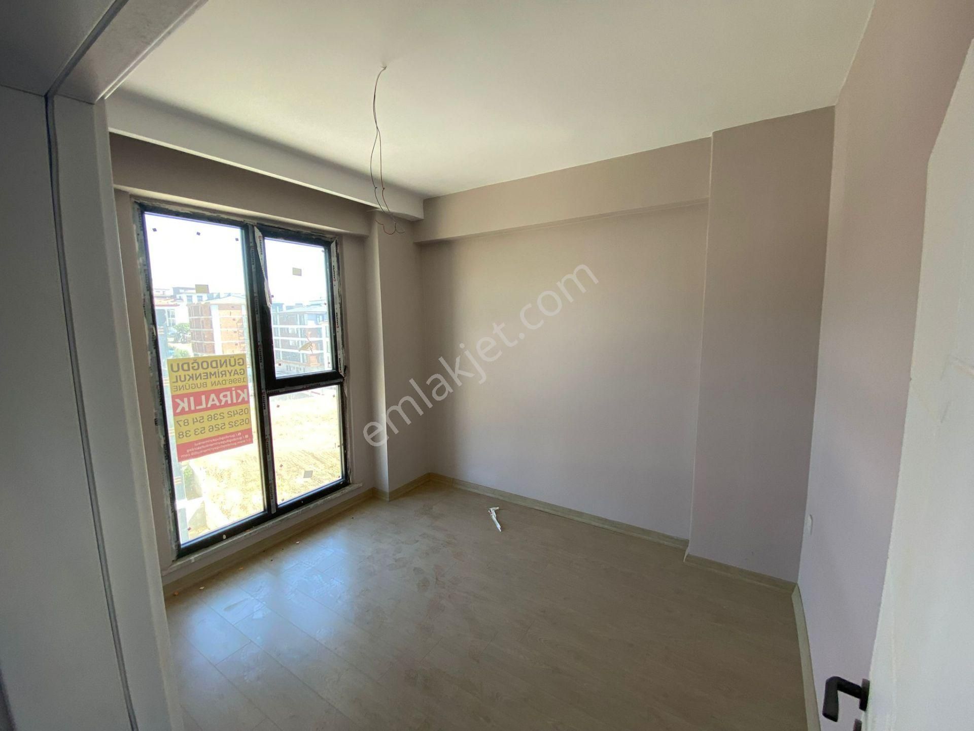 Ekşioğlu'ndan Tekirdağ Süleymanpaşa Atatürk Mah Havuzlu 1+1 Satılık Daire - Görsel 4