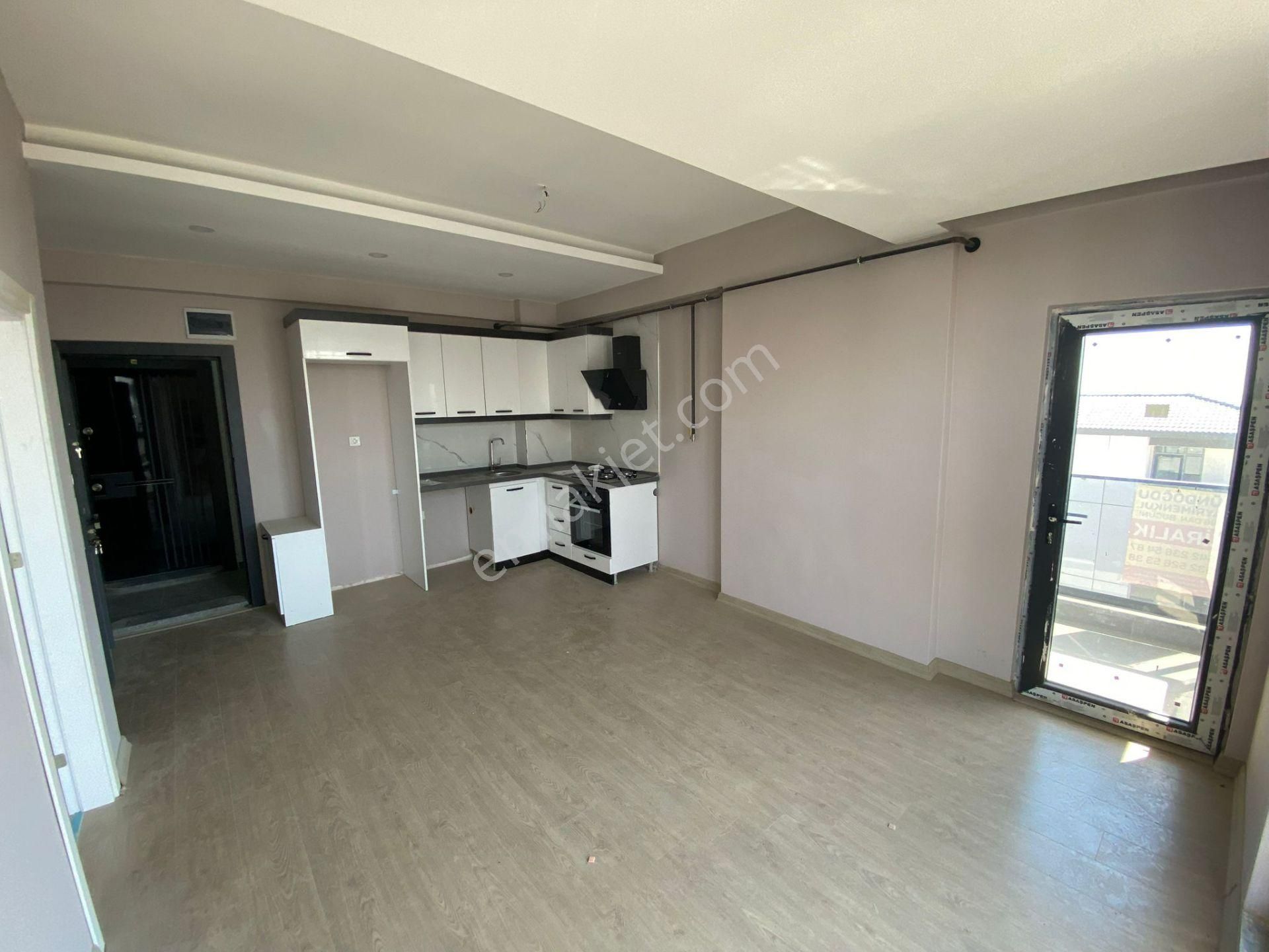 Ekşioğlu 'ndan Tekirdağ Süleymanpaşa Atatürk Mah Yatırımlık Kiracılı Satılık 1+1 Daire - Görsel 4