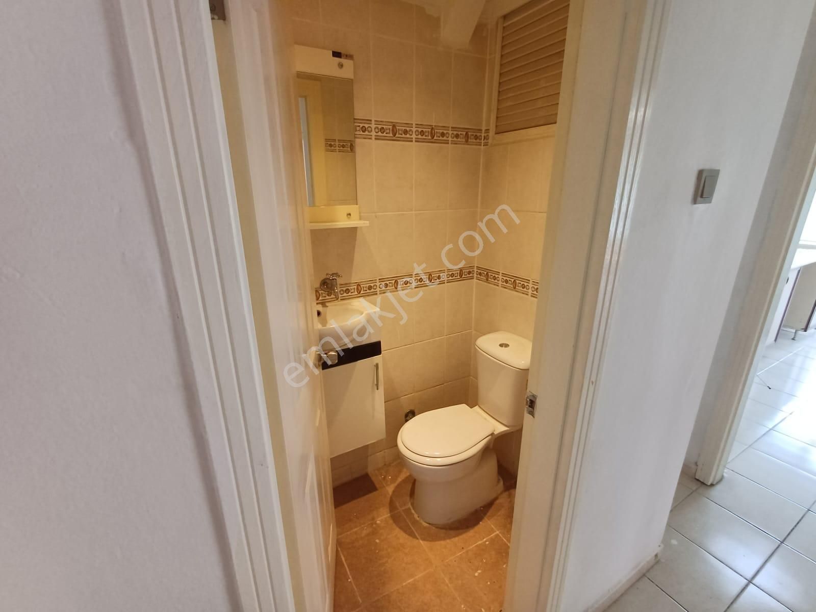 Gop Reşitgalip Caddesinde Kombili Otoparklı Katta Konuta İşyerine 3+1 Kiralık Daire - Görsel 19