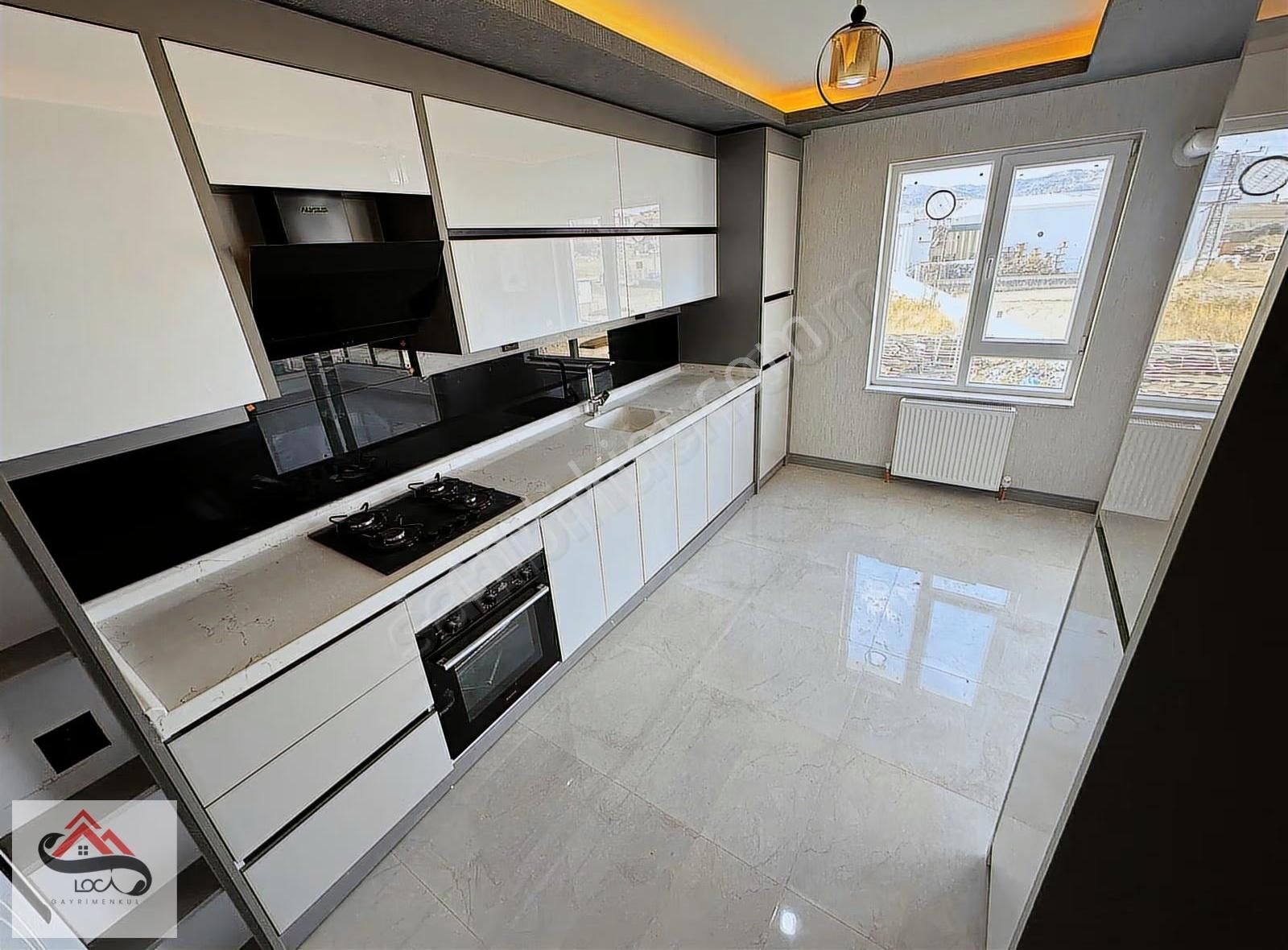 Loca'dan M.kemal'de Site İçi Geniş Peyzaj Alanı Y.girş U.lüx 3+1 - Görsel 28