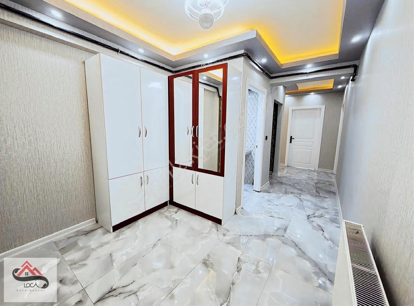 Karakeçili Cadde Üzeri Katta 3+1 Lüx 140m² Ön Cephe Çift Balkon - Görsel 8