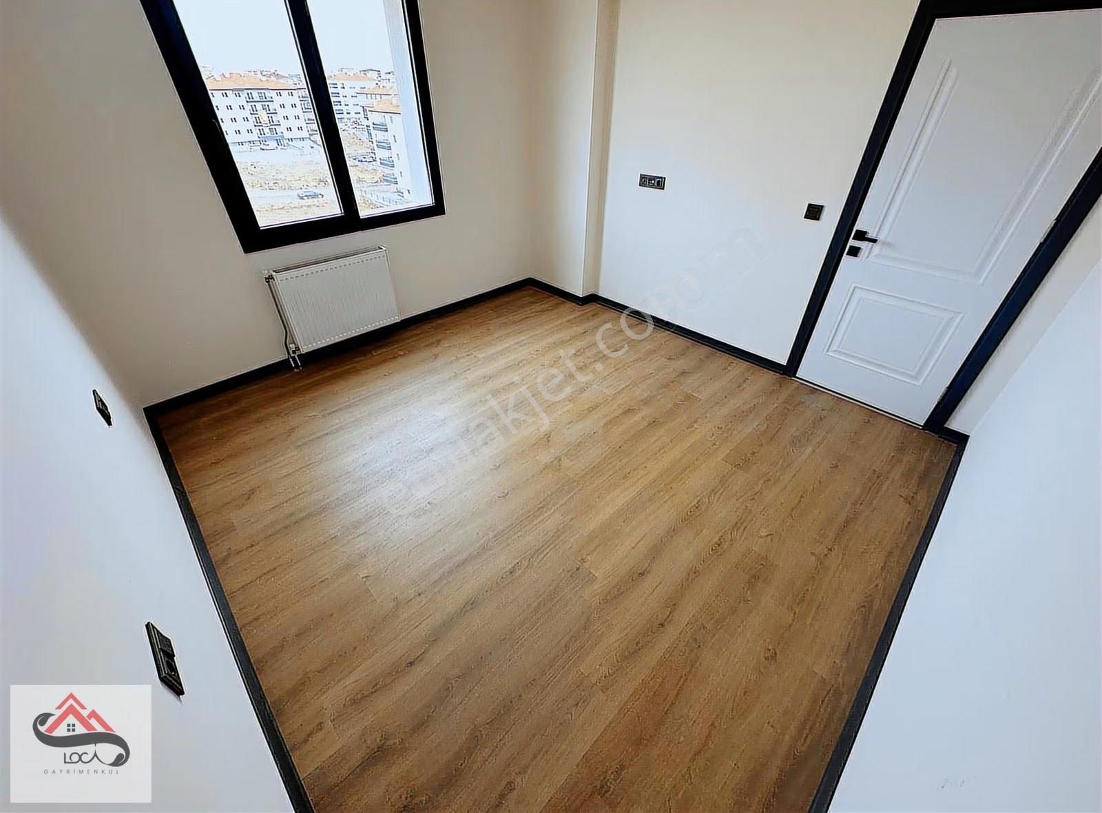 Loca'dan F.çakmak'ta Site İçerisinde Cam Balkon Petek Full U.lüx - Görsel 34