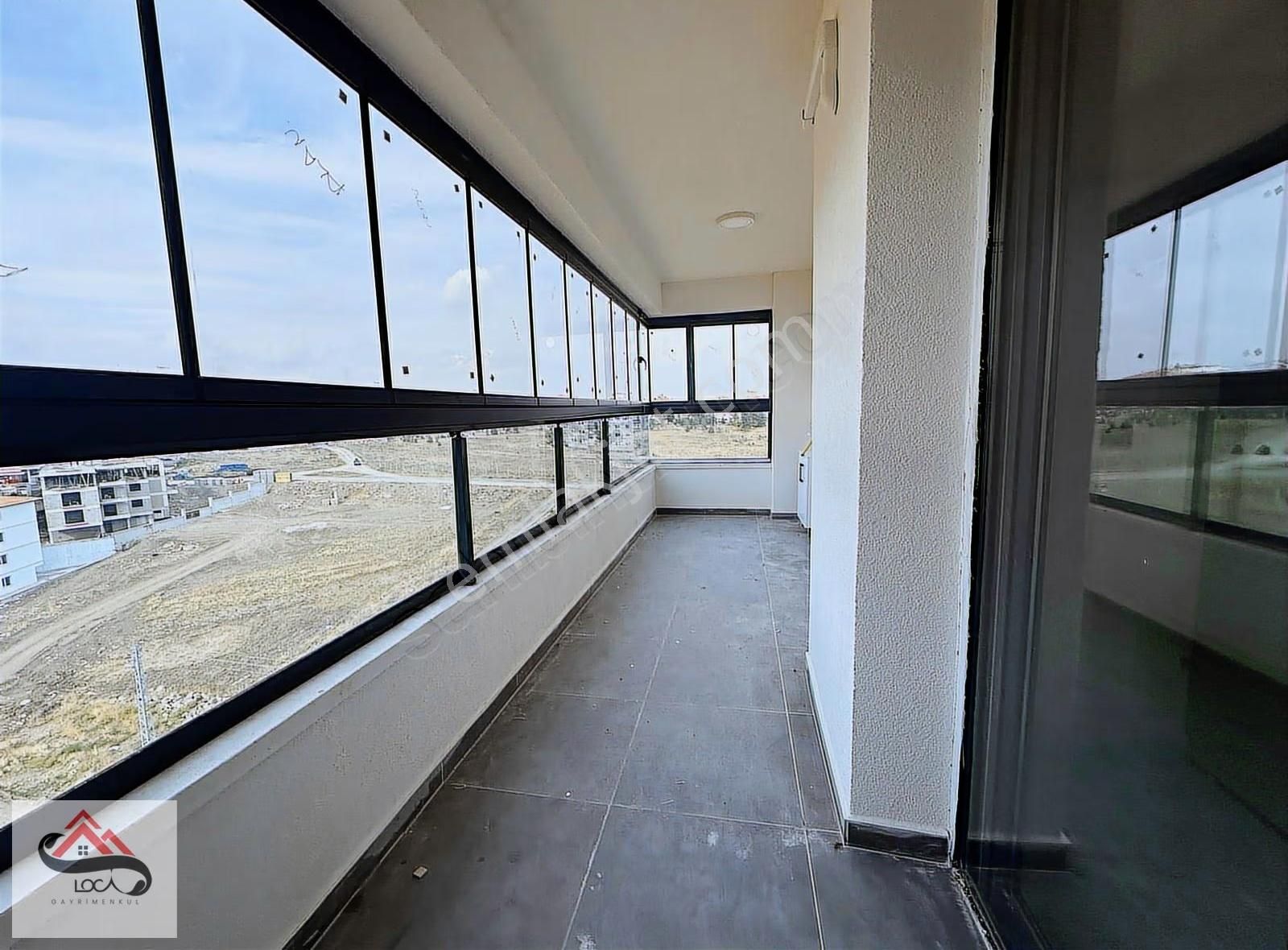 Loca'dan F.çakmak'ta Site İçerisinde Cam Balkon Petek Full U.lüx - Görsel 11