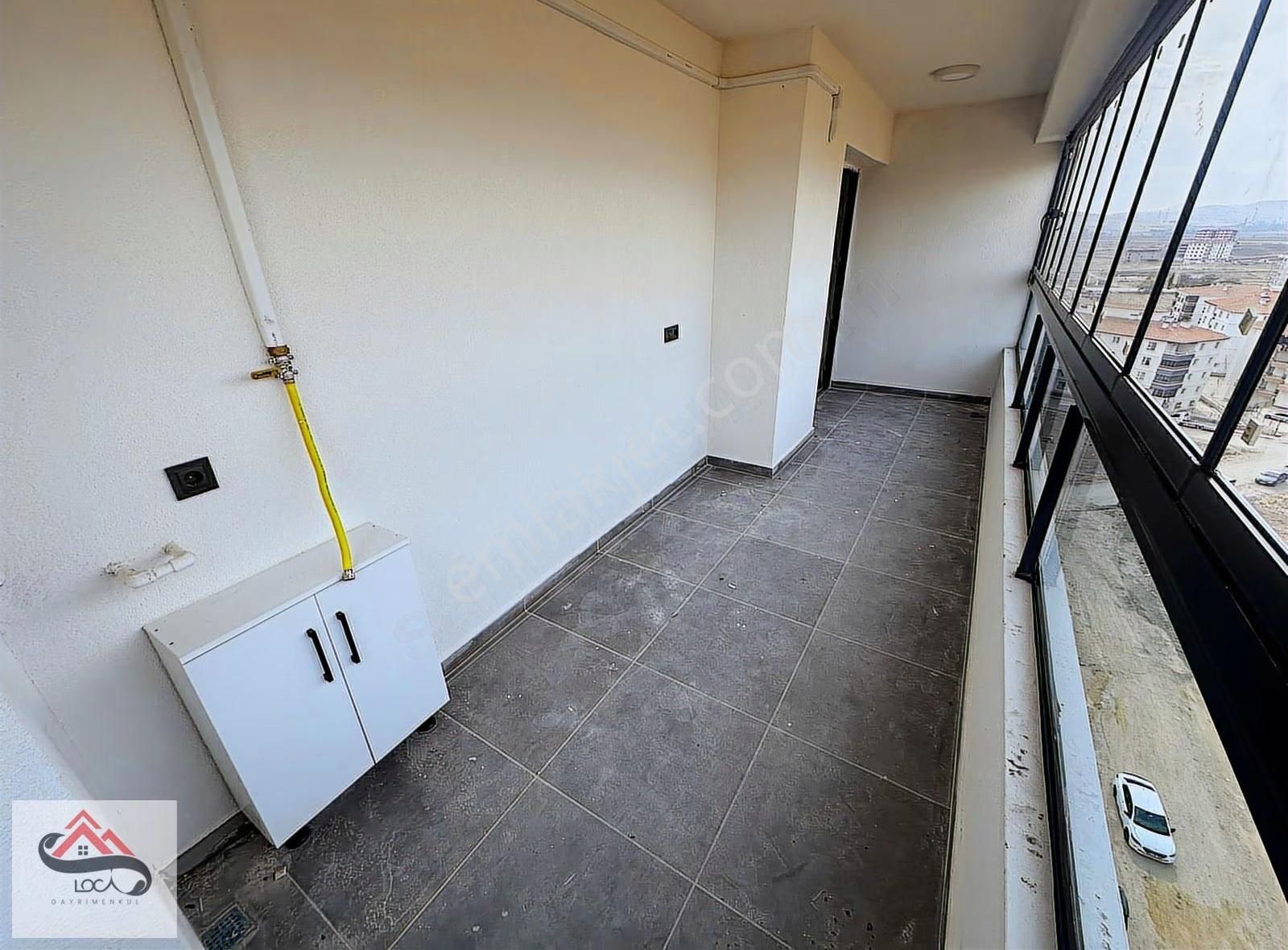 Loca'dan F.çakmak'ta Site İçerisinde Cam Balkon Petek Full U.lüx - Görsel 6
