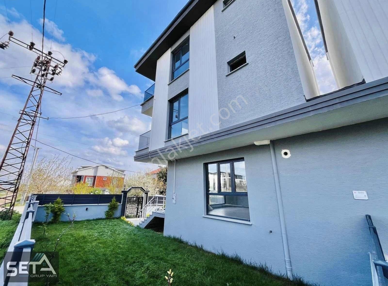 ▃▅▇seta Grup▇▅▃ 15 M Yola Cephe Geniş Bahçeli 4+1 Müstakil Villa - Görsel 15