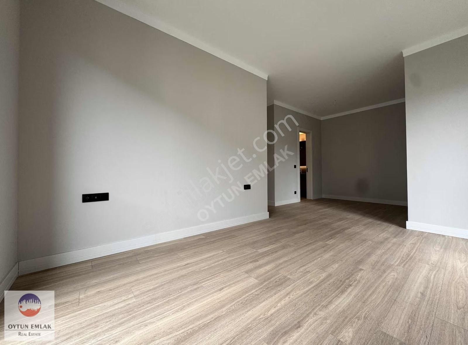 Tema İstanbul 2 De B Etabında Boş Satılık 4+1 Daire 230 M² - Görsel 21