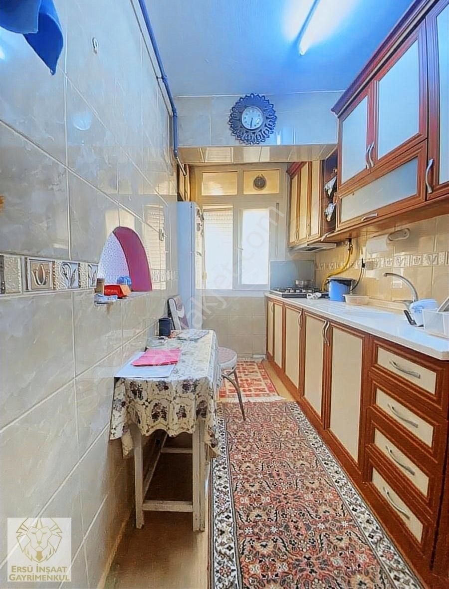 Ersü'den Üçyol Metro Yakını Dogalgazlı Çift Cephe 3+1 Daire