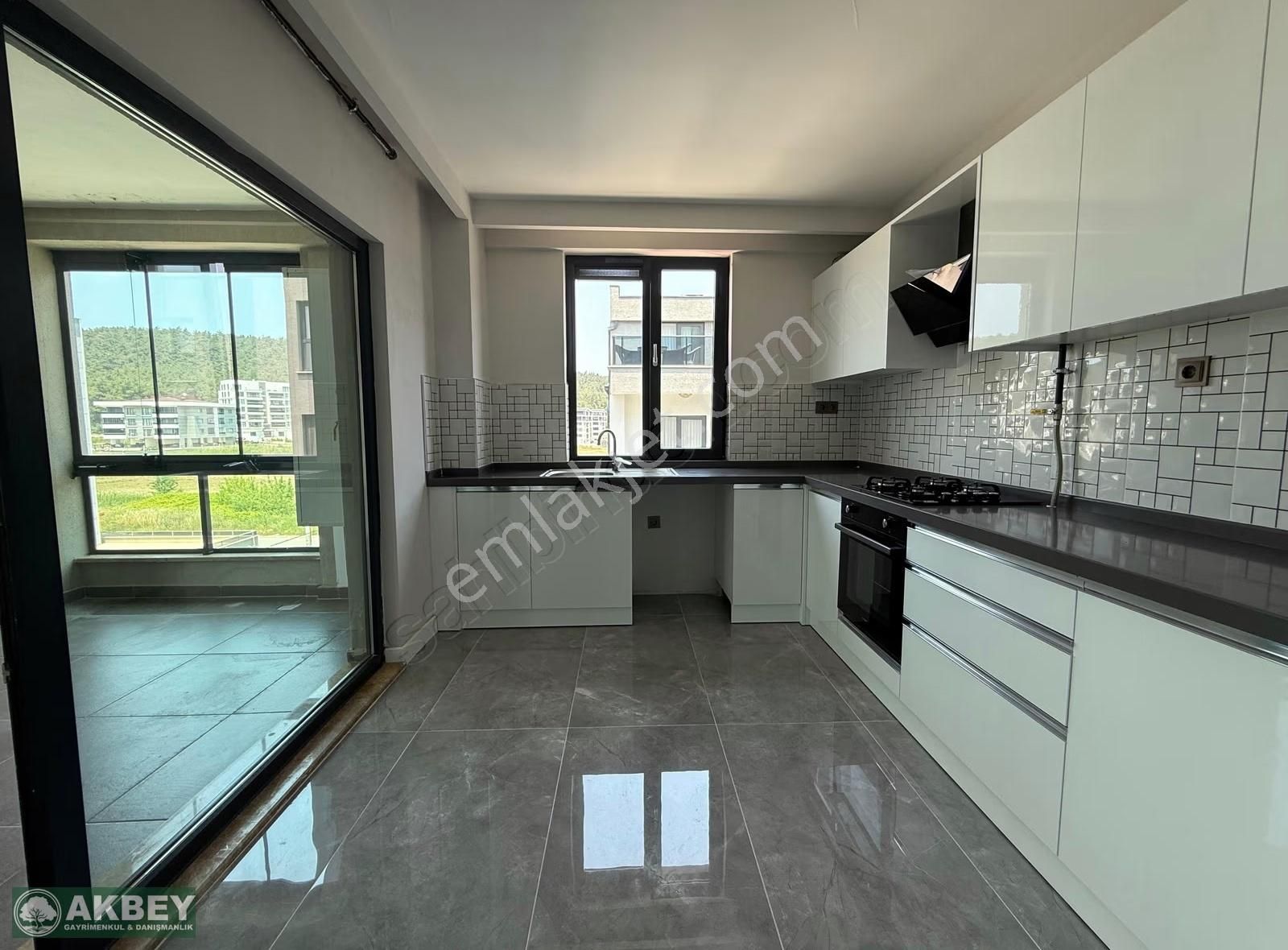 Akbey Emlak'tan Geniş 4+2 Dubleks Daire - Görsel 27