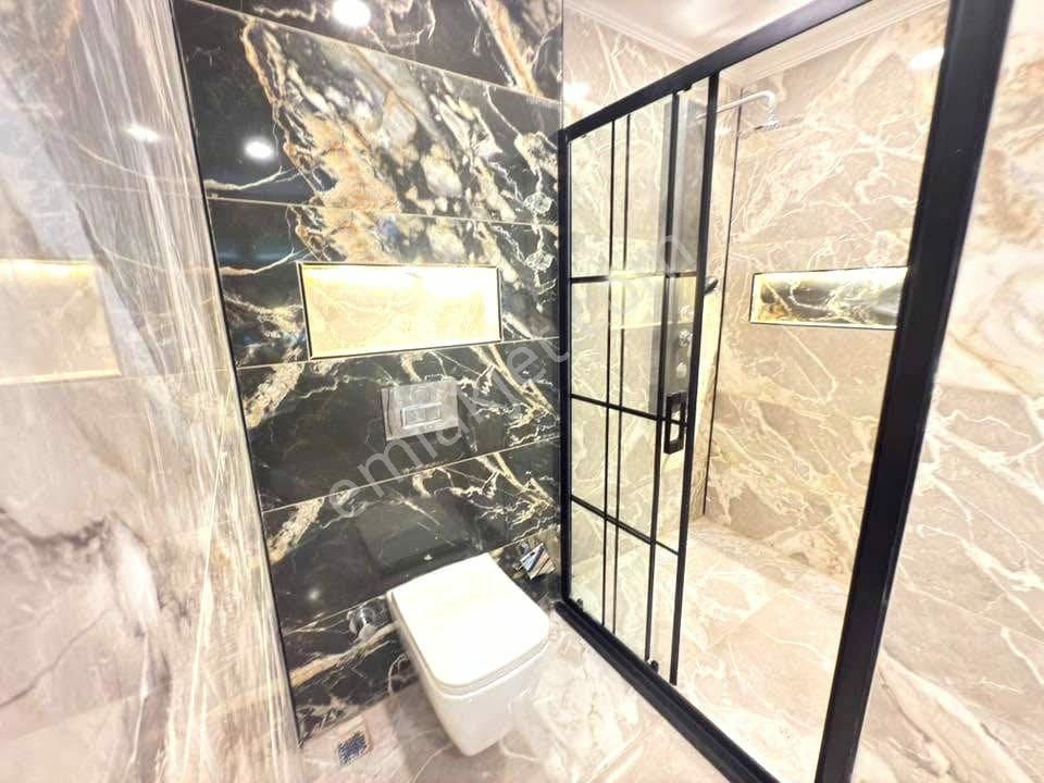 Kuşadasında Müstakil Özel Havuzlu 4+2 Sıfır Villa - Görsel 25