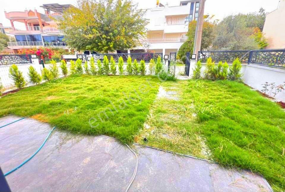 Kuşadasında Müstakil Özel Havuzlu 4+2 Sıfır Villa - Görsel 27