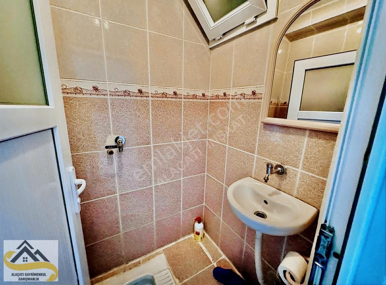 Alaçatı Dan S.gazi Esentepe Mah.nde 120 M2 3+1 2.kat Göbek Daire - Görsel 14