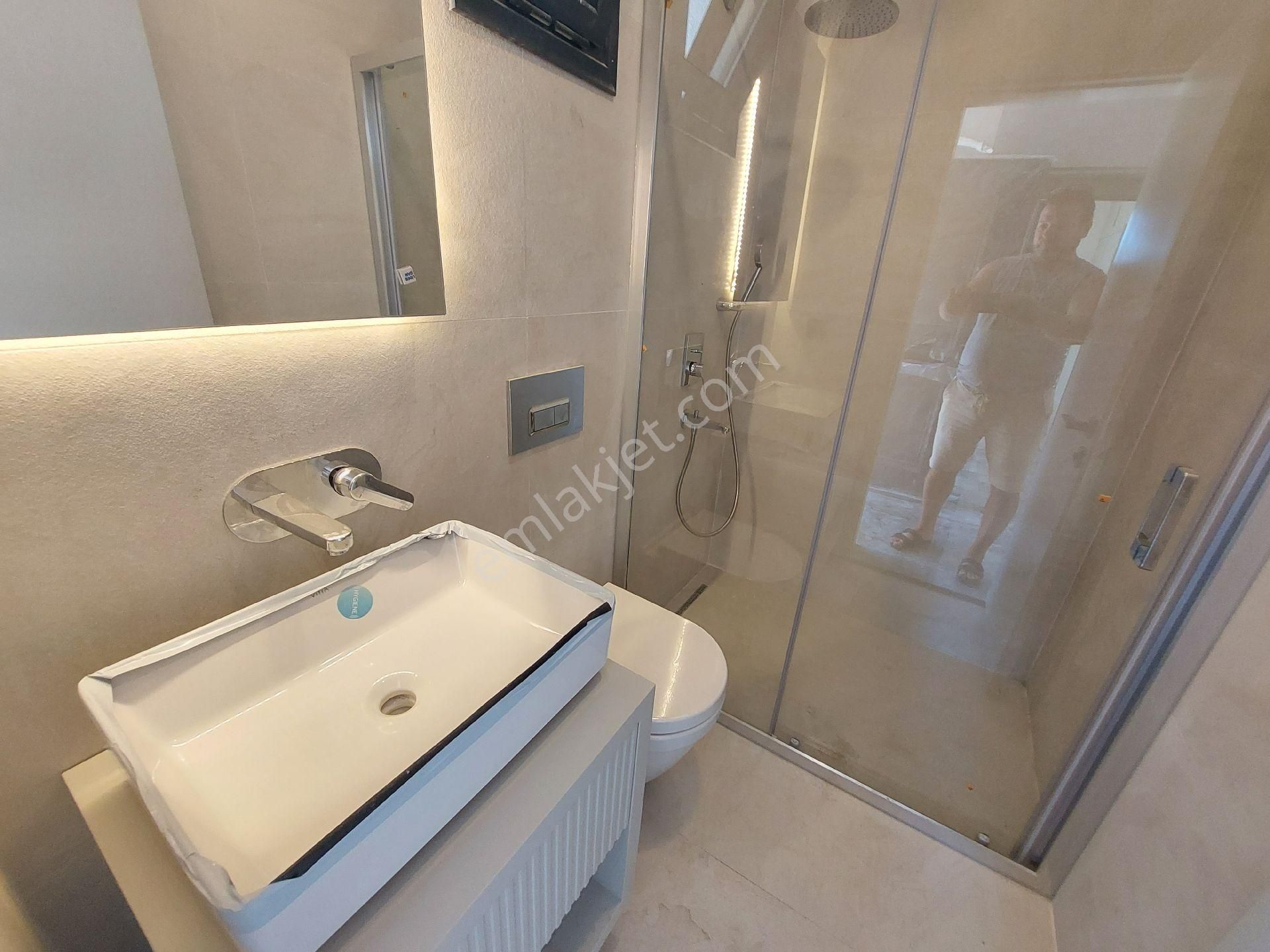 Kuşadasında Plaja Yakın Özel Havuzlu Tek Müstakil 4+1 Sıfır Villa - Görsel 34