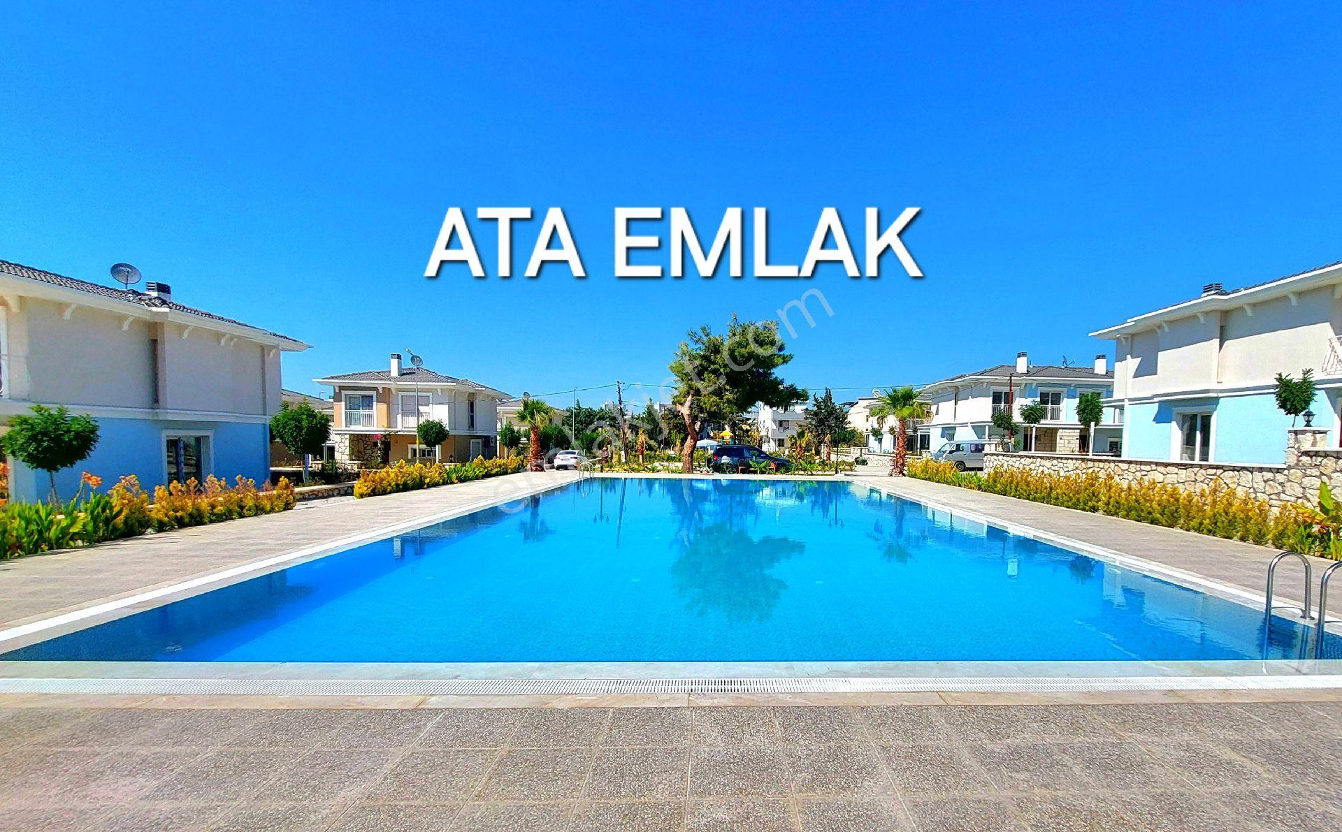 Davutlarda Açık Ve Kapalı Yüzme Havuzlu Sitede 3+1 Bahçeli Sıfır Villa - Görsel 33