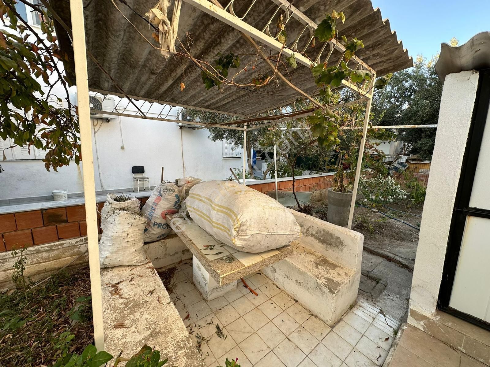 Didim De 250 M2 Arsa İçinde Tek Katlı Tam Müstakil Ev - Görsel 7