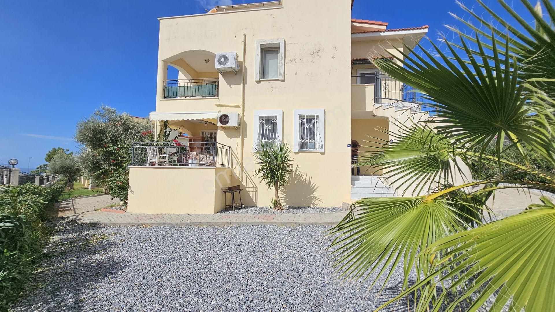 Didim Akbük'te Site İçinde Kat 2+1 Bahçe Kat Daire