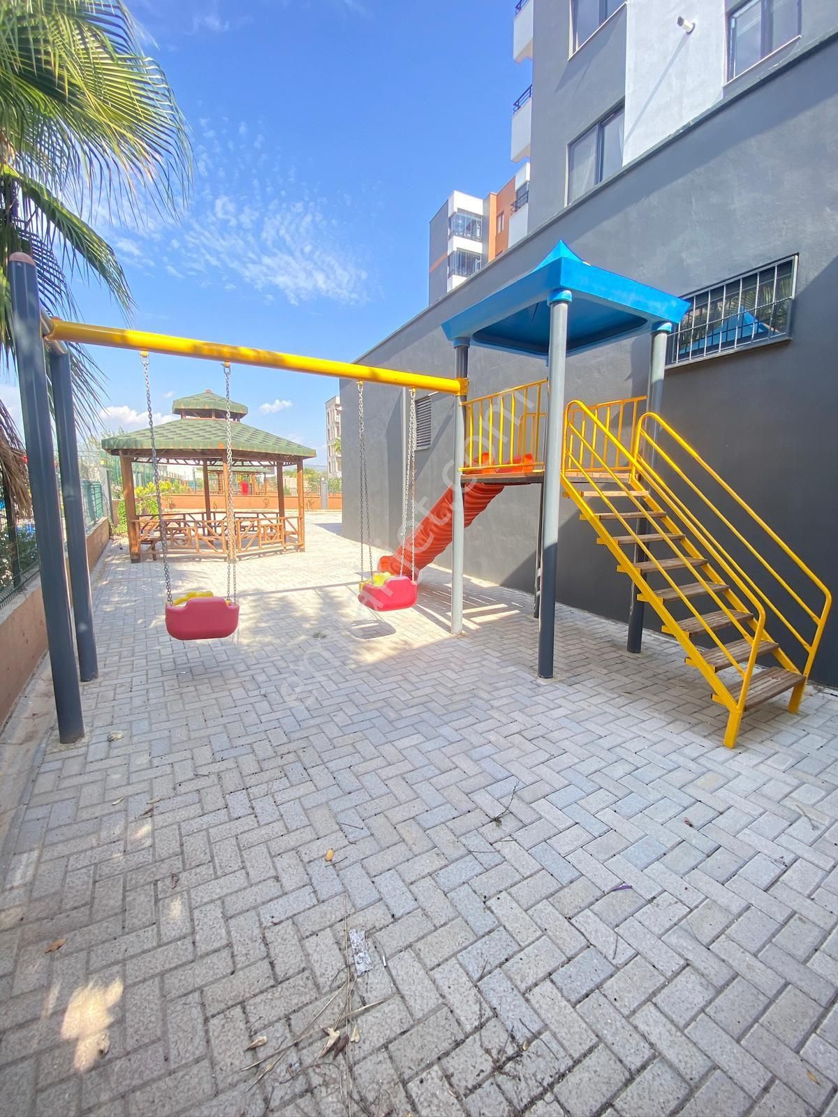 Mersin Mezitli 75.yil . Mah. De 3+1 Amerikan Mutfak 2.kat Satılık Daire - Görsel 22