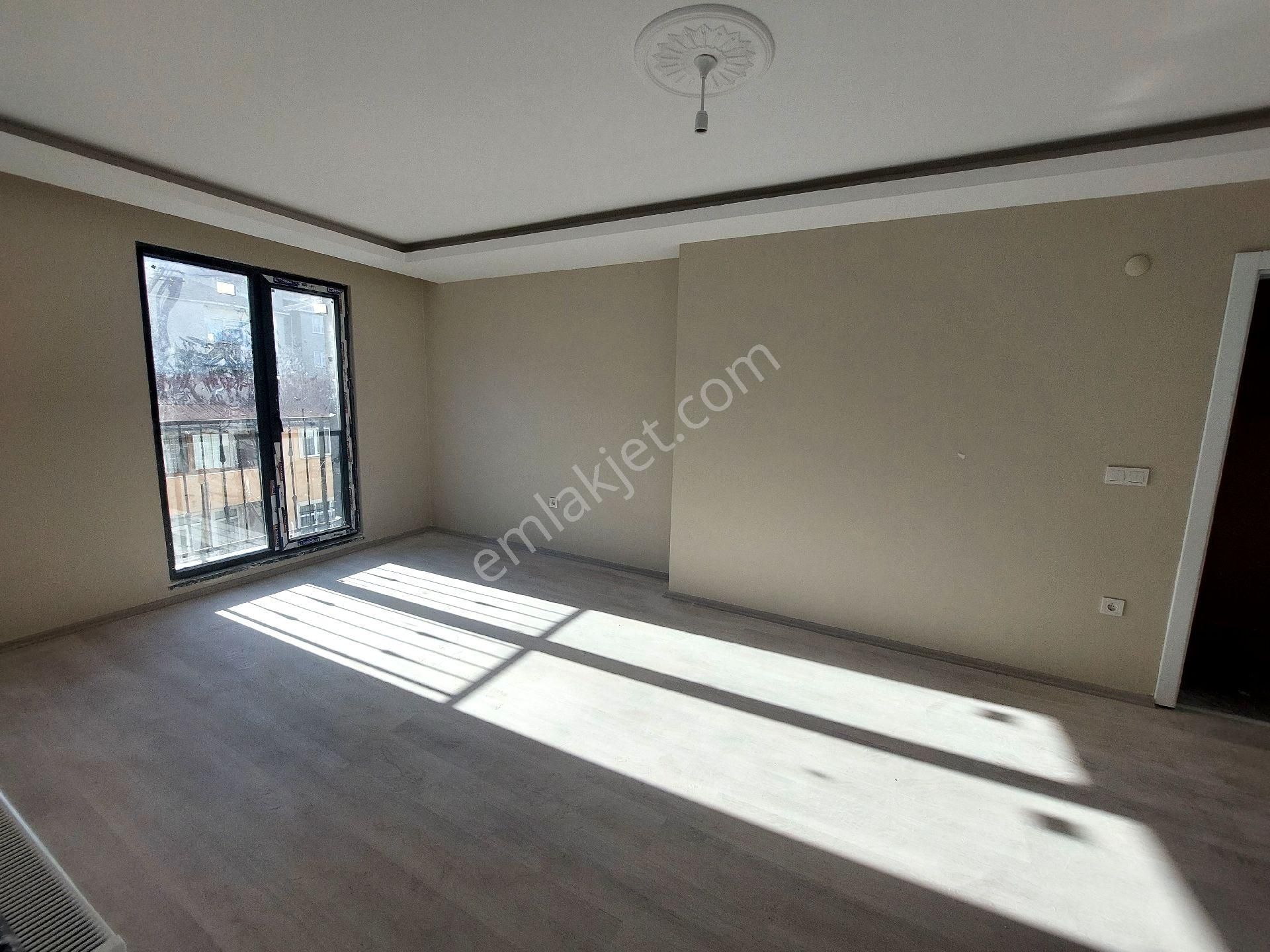 Satılık 2+1 90m2 Arakat Darıca Osmangazi Mah Atatürk Cad 3.parsel - Görsel 3