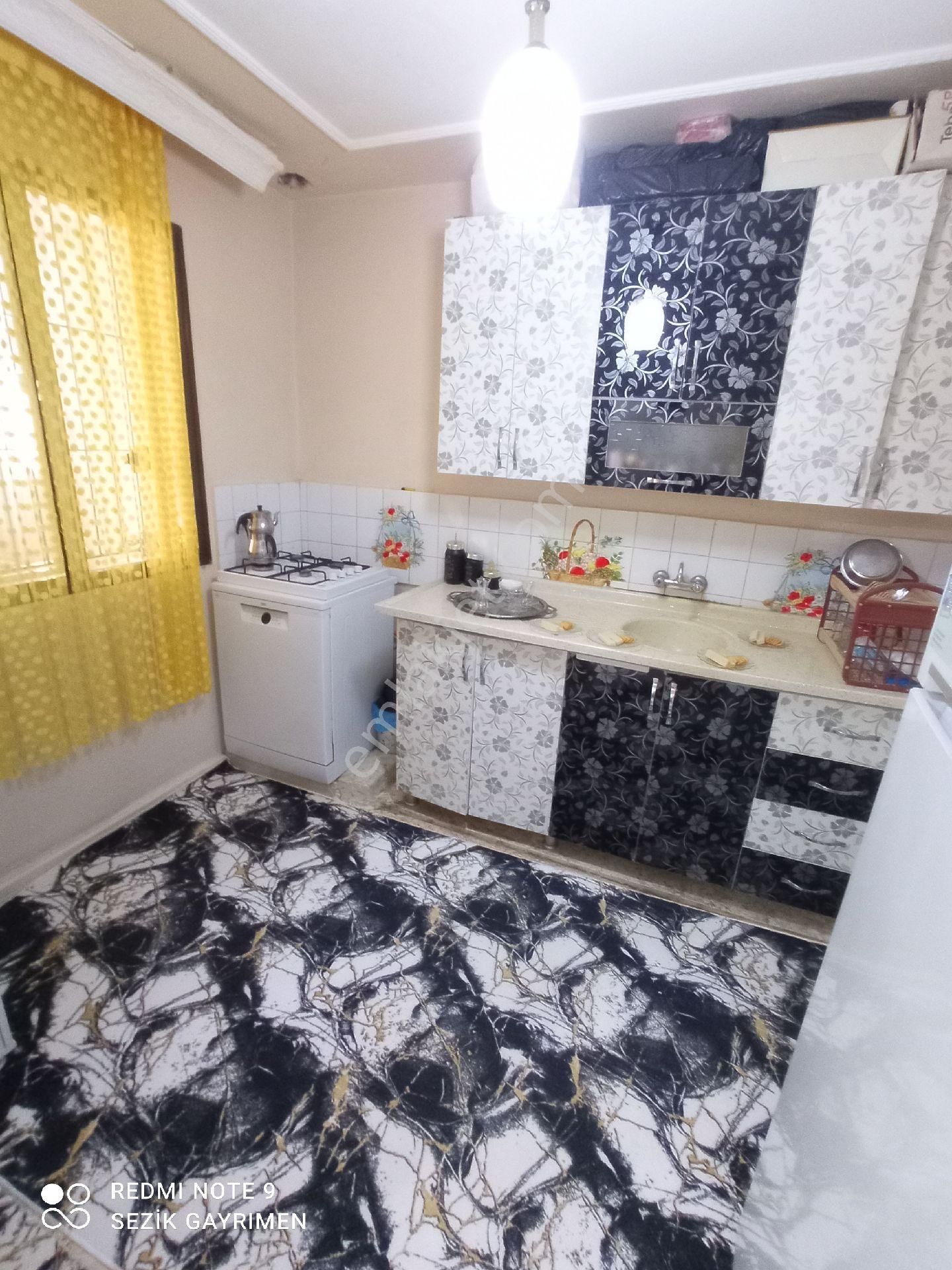 Gülbahçe M.h.obalar Caddesi Civarı Komple Satılık Müstakil Ev - Görsel 9