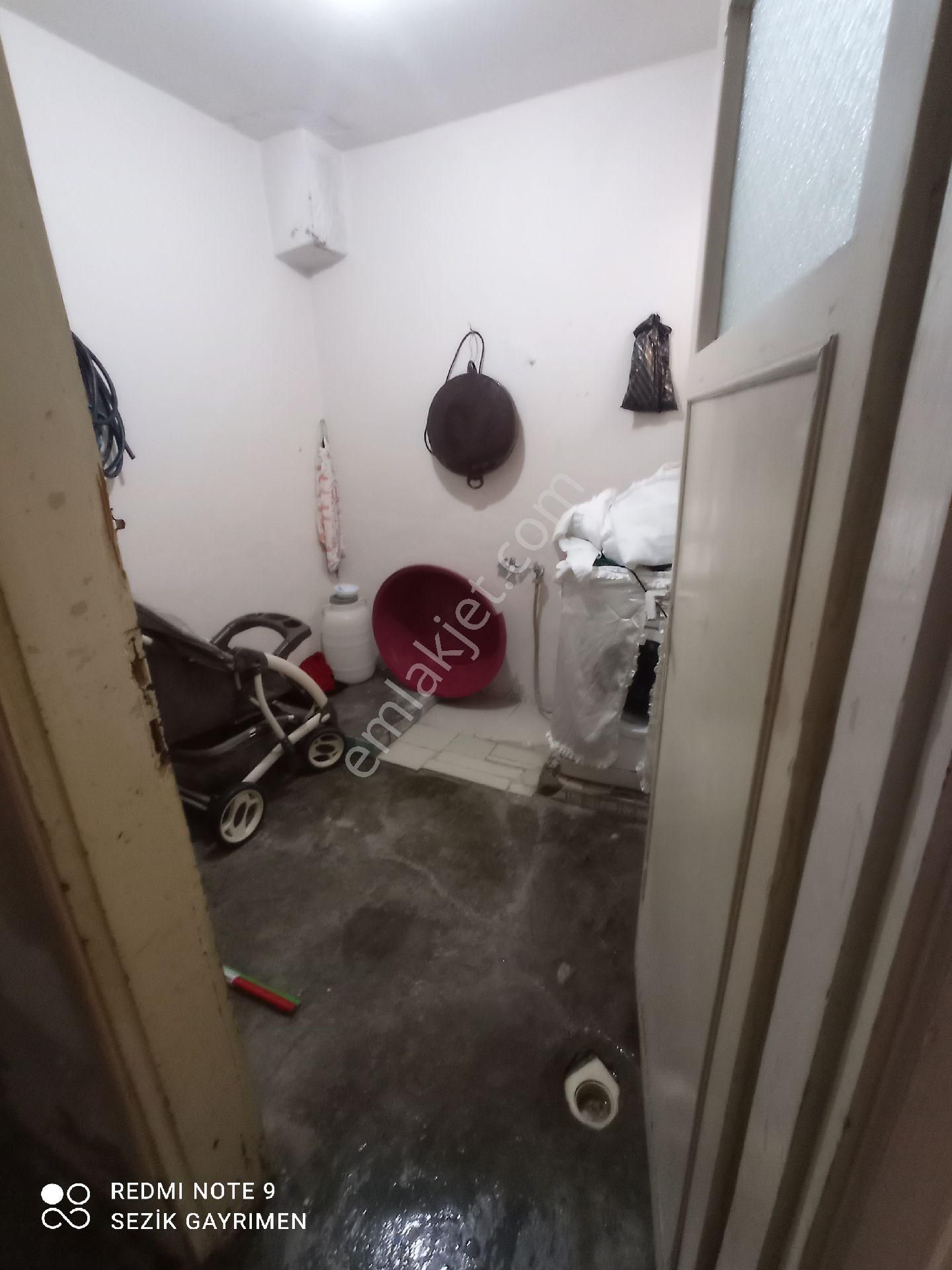 Gülbahçe M.h.obalar Caddesi Civarı Komple Satılık Müstakil Ev - Görsel 19