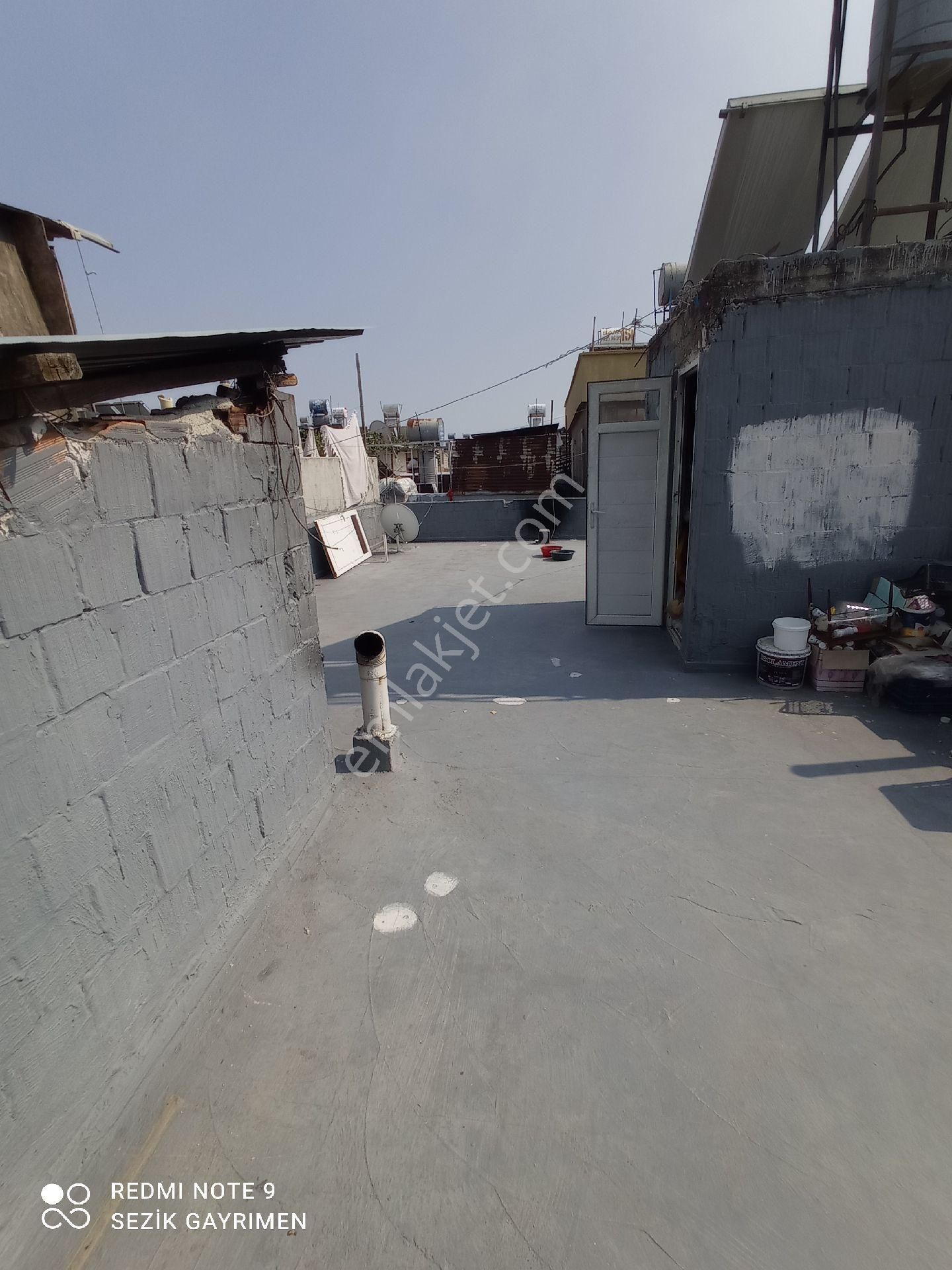 Gülbahçe M.h.obalar Caddesi Civarı Komple Satılık Müstakil Ev - Görsel 24