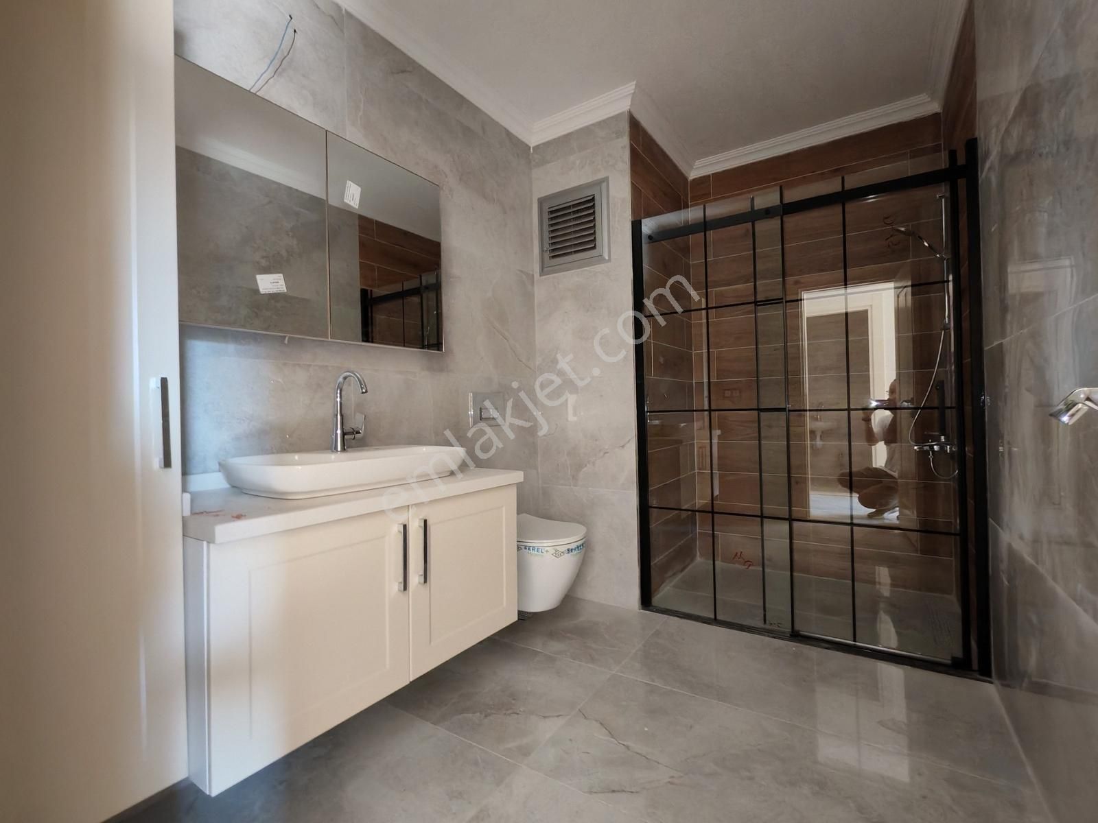 Silivri Yeni Mahalle Merkezi Konumda Butik Site İçi 3+1 - Görsel 11