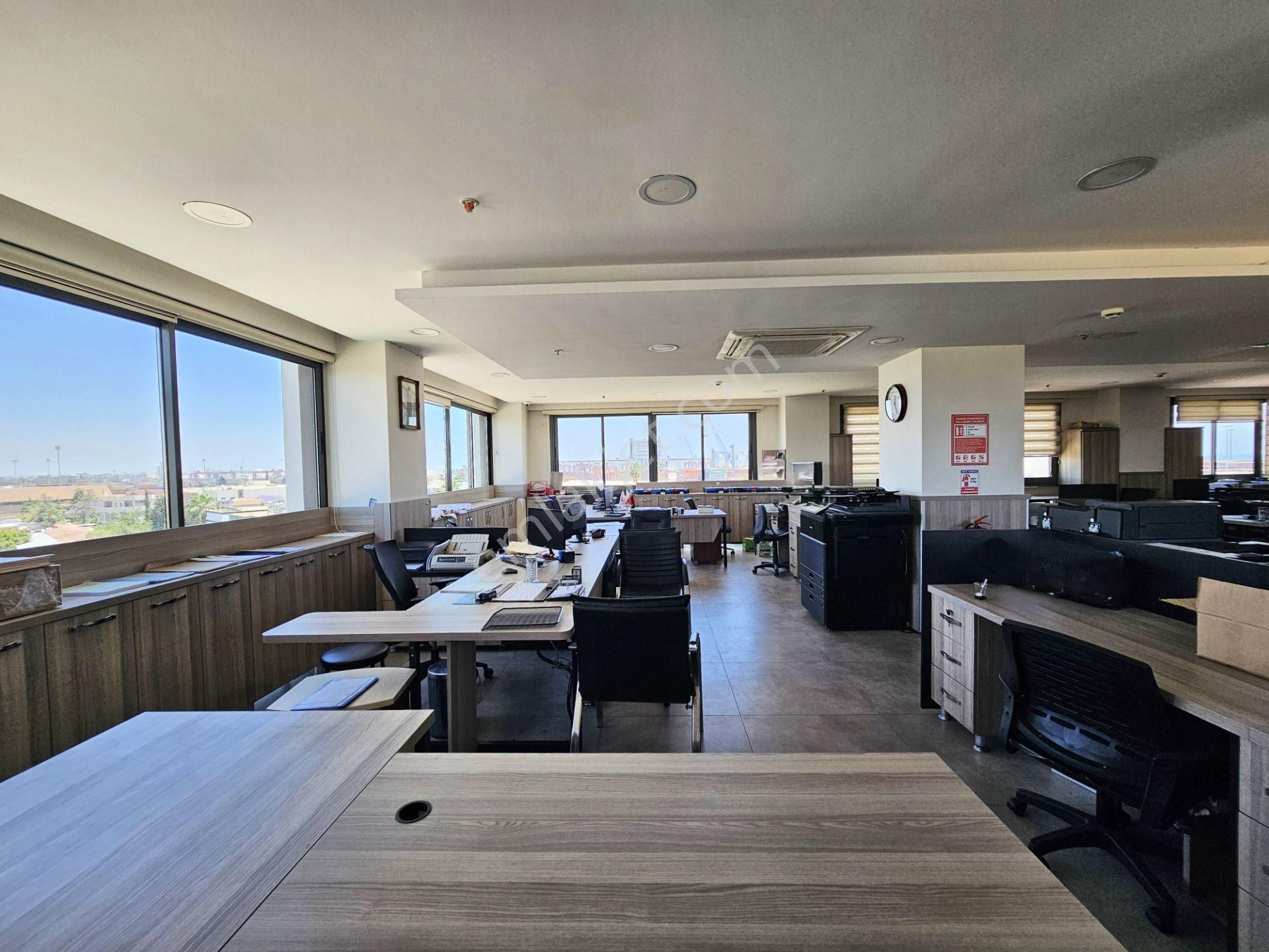 Mersin Akdeniz Liman B Kapısı Karşısı Plazada Satılık Ofis - Görsel 24