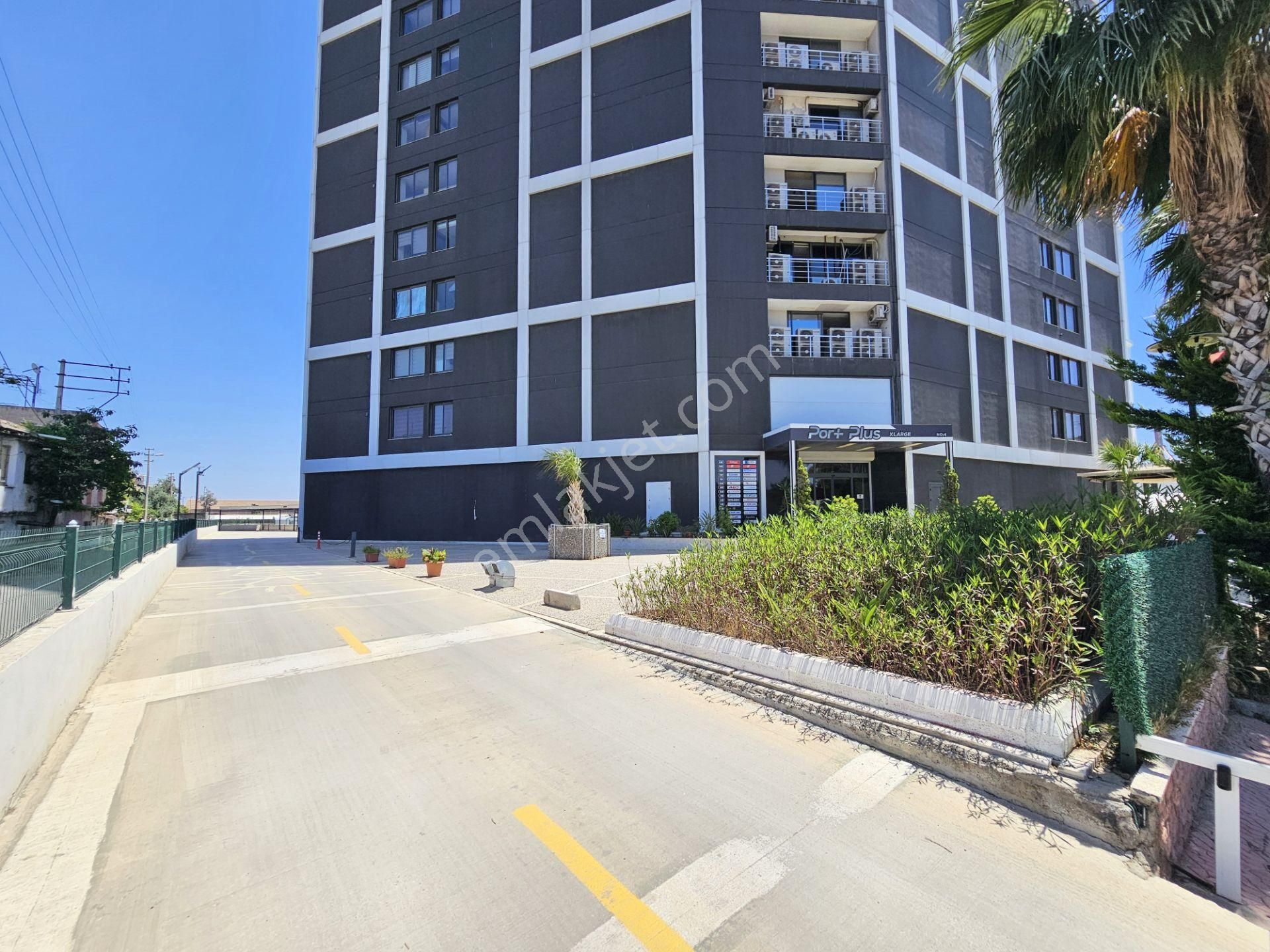 Mersin Akdeniz Liman B Kapısı Karşısı Plazada Satılık Ofis - Görsel 32