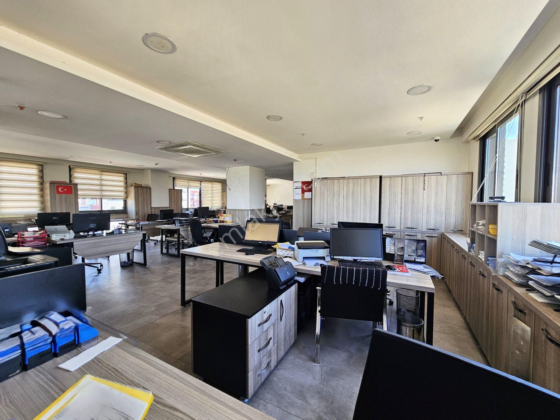 Mersin Akdeniz Liman B Kapısı Karşısı Plazada Satılık Ofis - Görsel 22