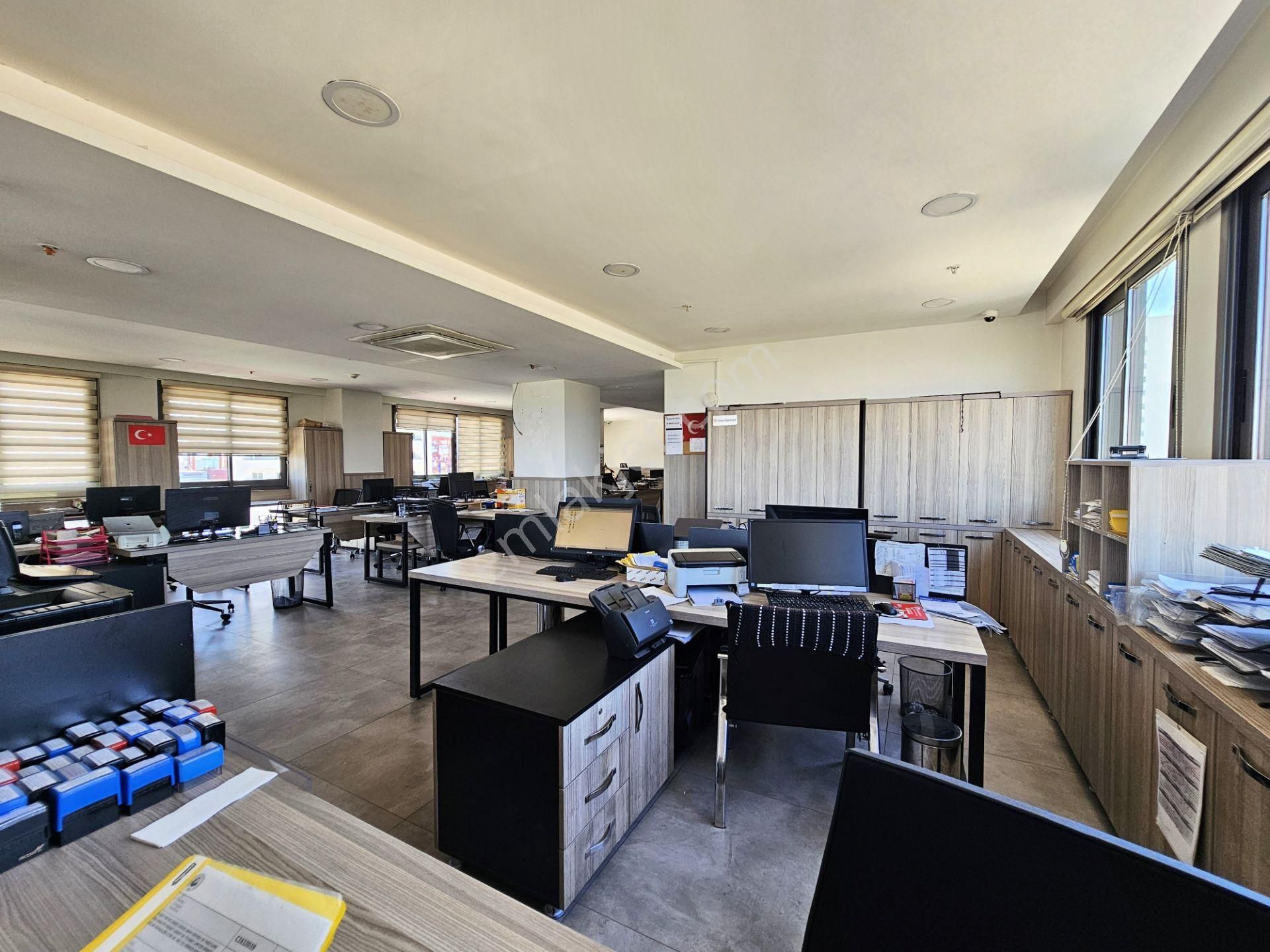 Mersin Akdeniz Liman B Kapısı Karşısı Plazada Satılık Ofis - Görsel 23