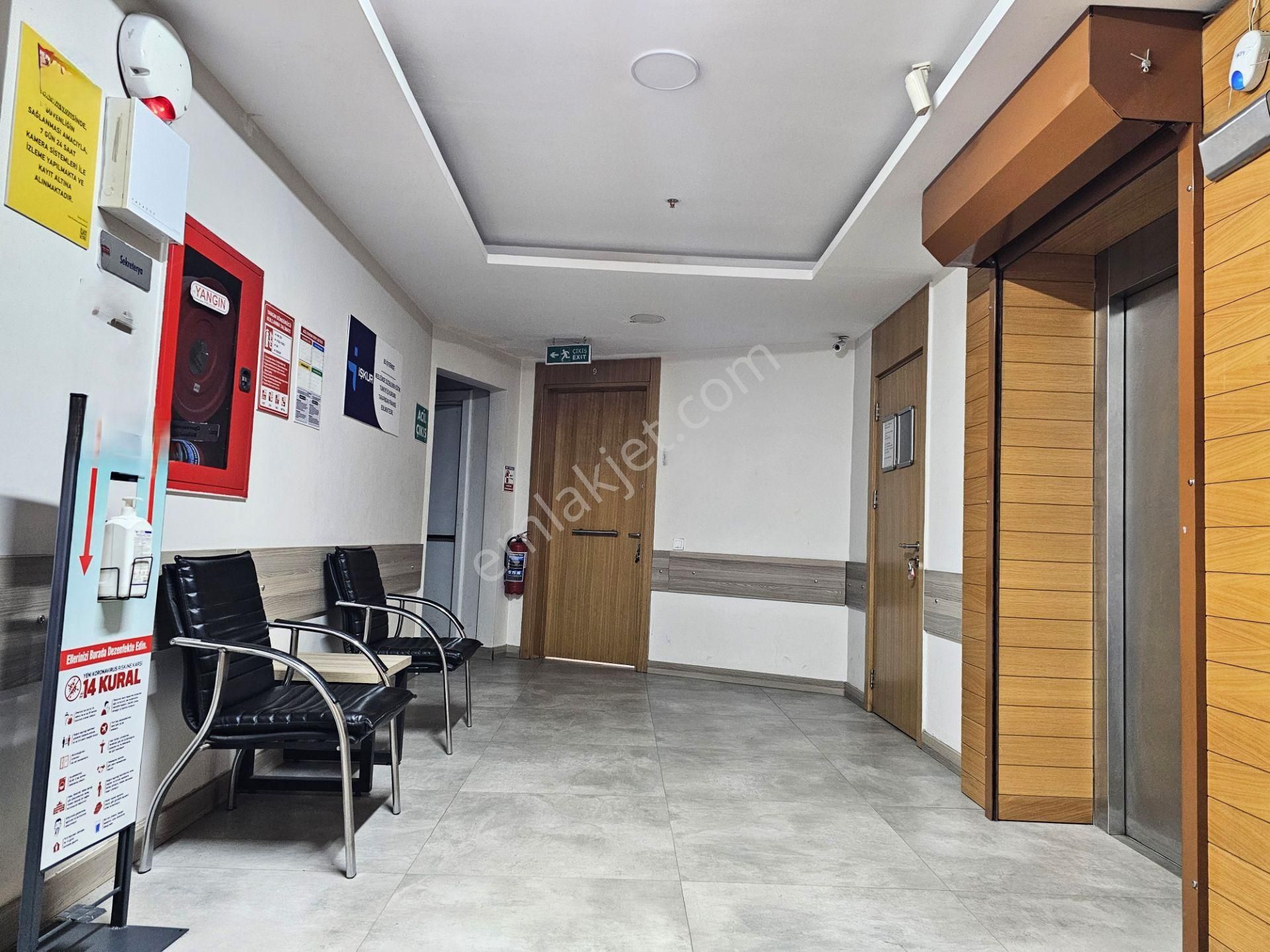 Mersin Akdeniz Liman B Kapısı Karşısı Plazada Satılık Ofis - Görsel 14