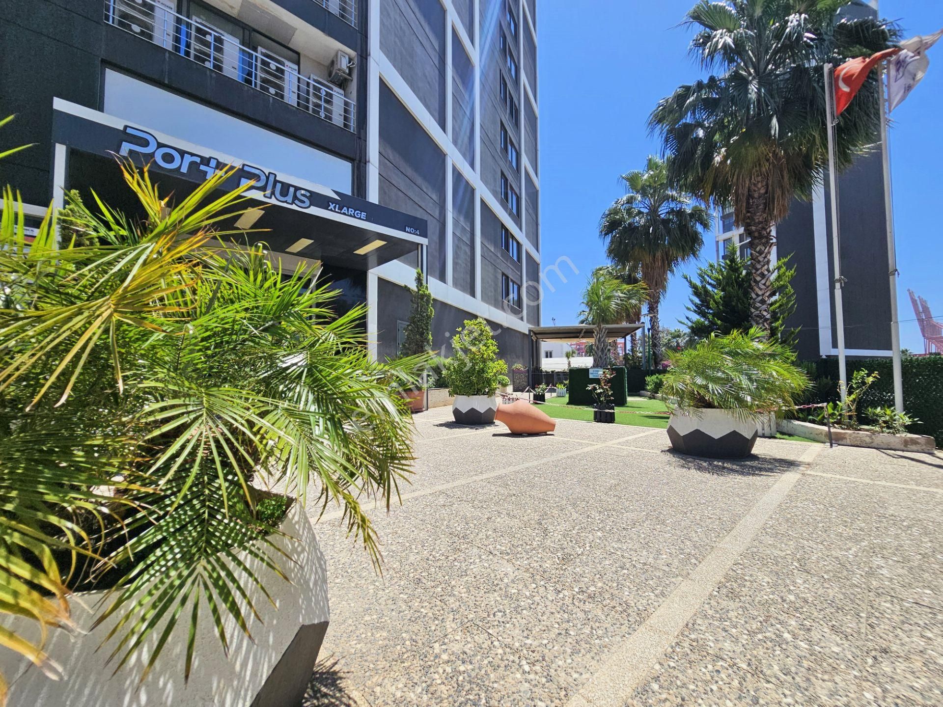 Mersin Akdeniz Liman B Kapısı Karşısı Plazada Satılık Ofis - Görsel 11