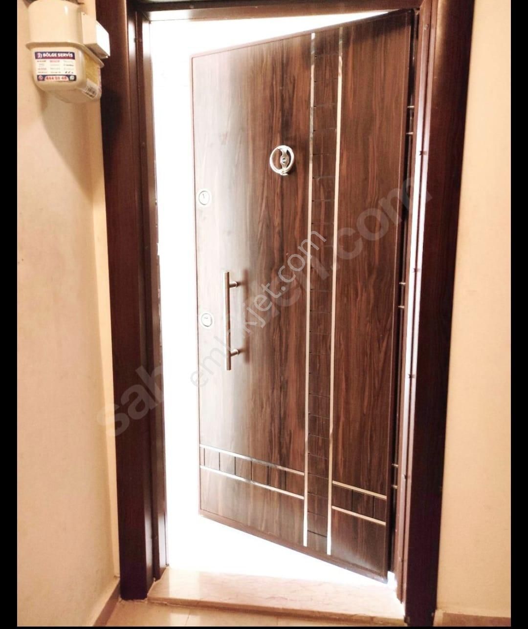 Merkezi Konumda Karanlık Odasız 85m² 3+1 Kat Mülkiyetli Daire - Görsel 6