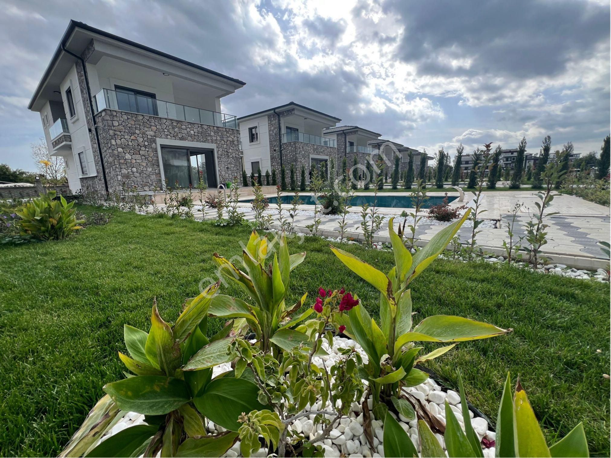 🩷cemre Emlaktan Ultra Lüx Geniş Bahçelihavuzlu Satılık Sıfır Villa🩷 - Görsel 15