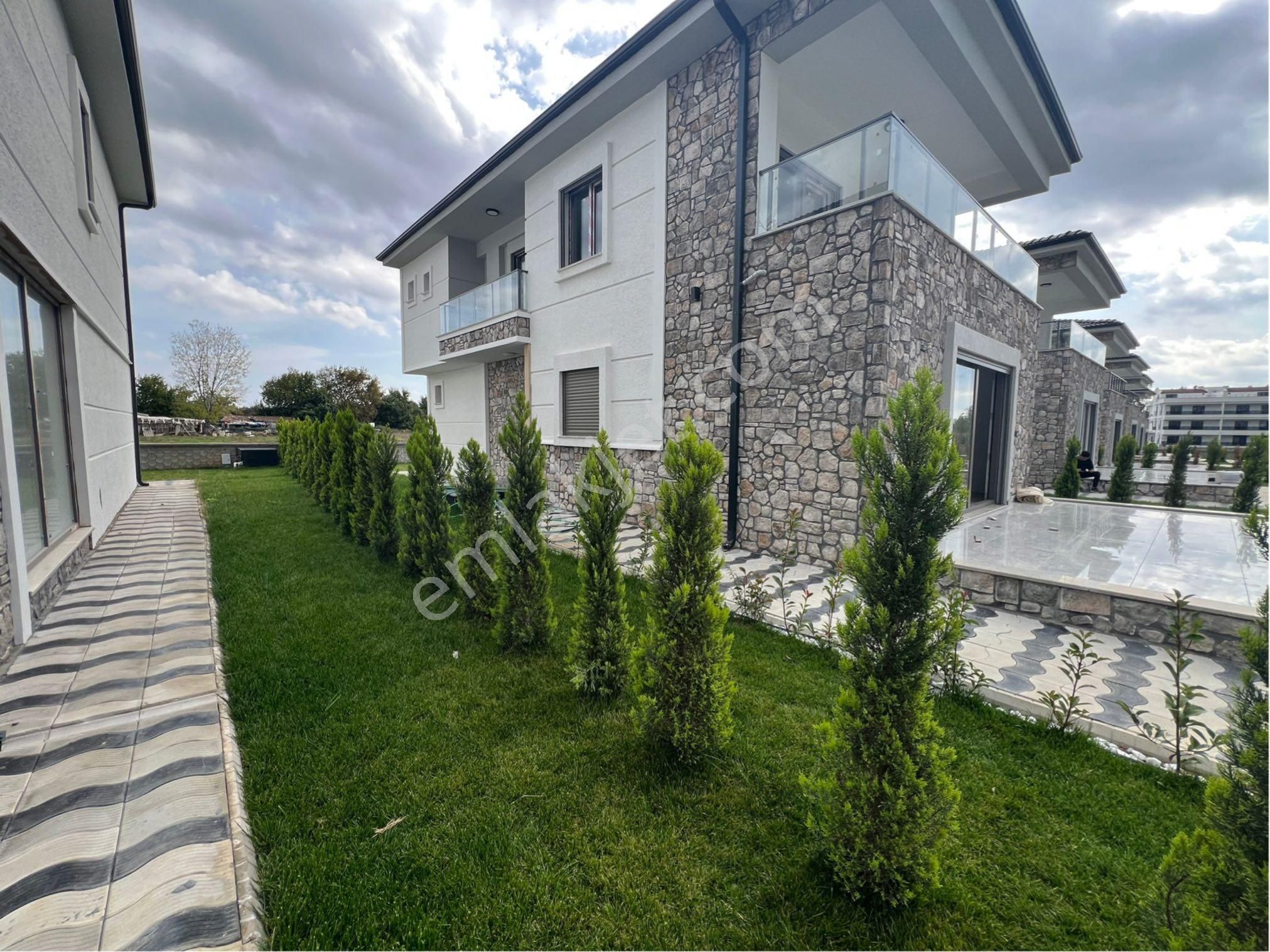 🩷cemre Emlaktan Ultra Lüx Geniş Bahçelihavuzlu Satılık Sıfır Villa🩷 - Görsel 16