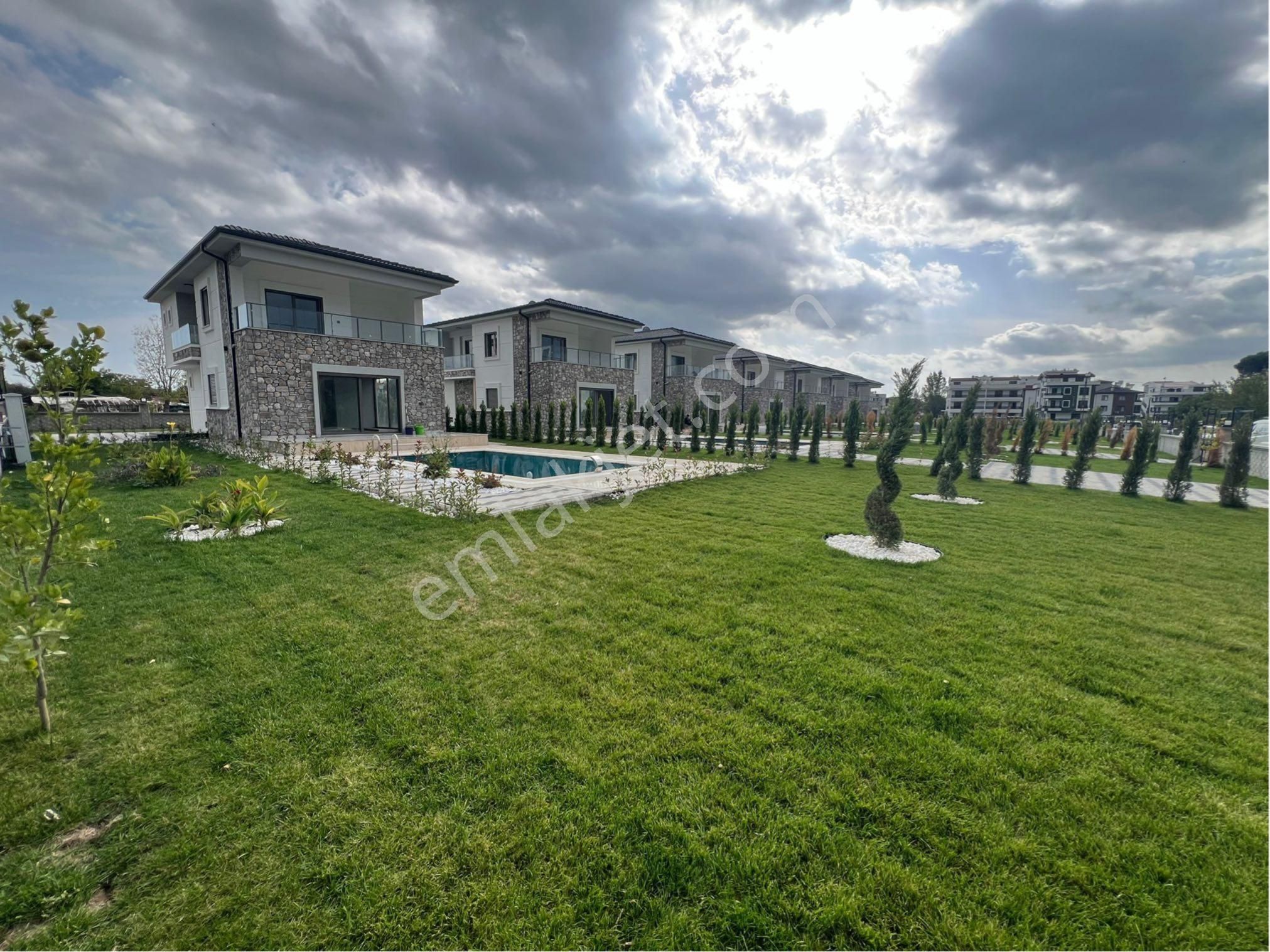 🩷cemre Emlaktan Ultra Lüx Geniş Bahçelihavuzlu Satılık Sıfır Villa🩷 - Görsel 3