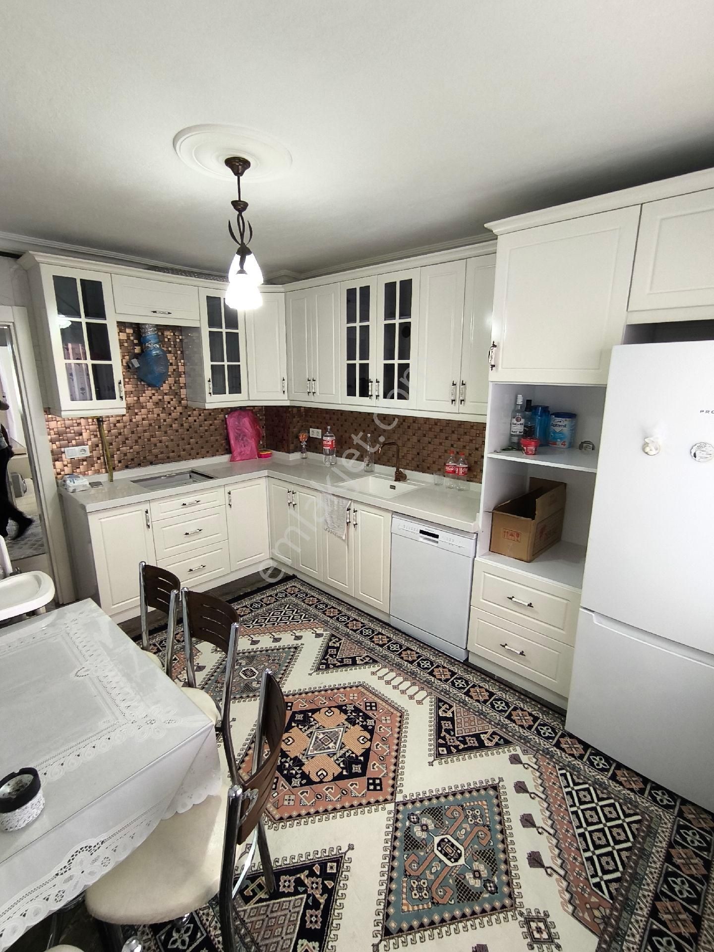 Dostluk Bulvarı Üzerinde Satılık 4 Katlı Bina - Görsel 21