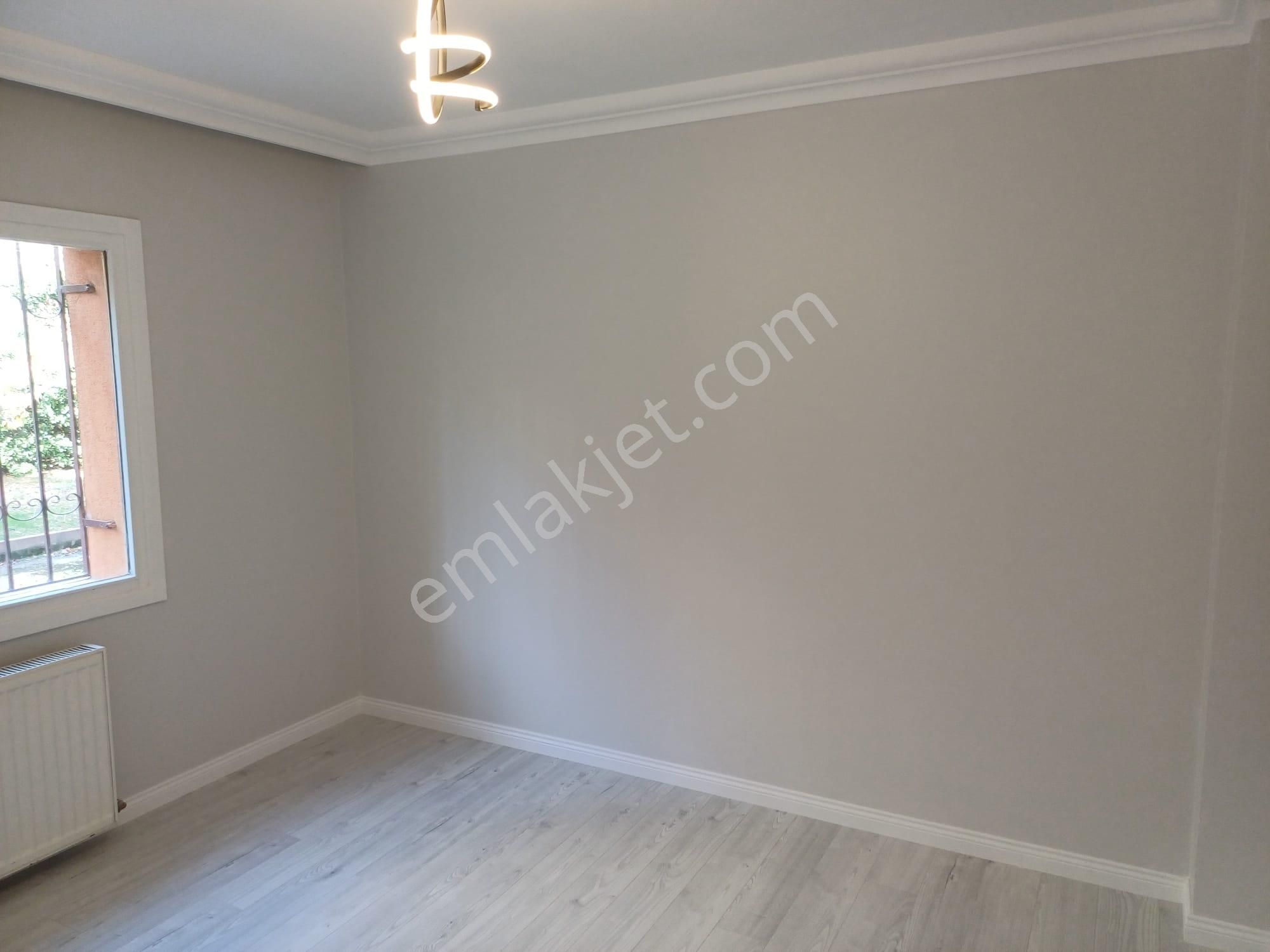 Birlik Mahallesi Yaşam Hastanesine Yakın İçi Lüks Yapılı Bahçe Kullanımlı 3+1 Giriş Satılık Daire - Görsel 14