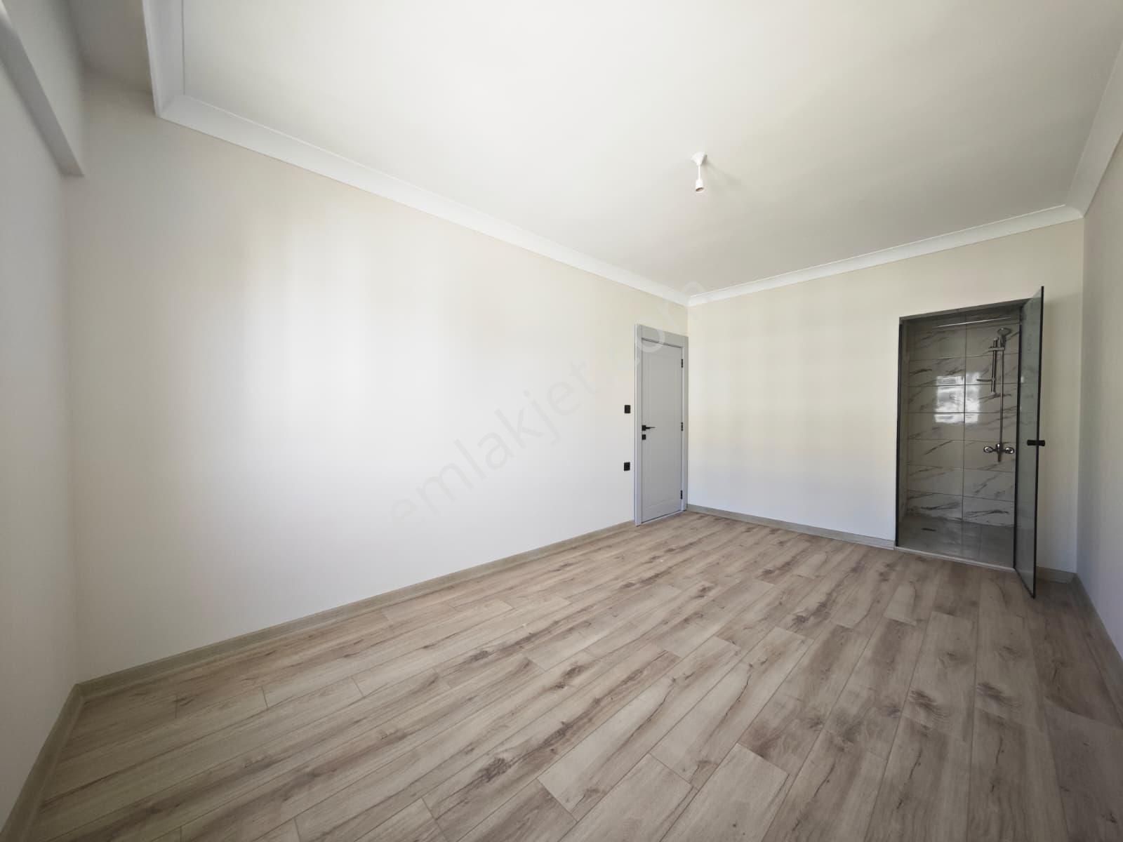 Feridunçelik'te Ultra Lüks Yapılı 3+1 Katta Kiralık Daire !! - Görsel 14